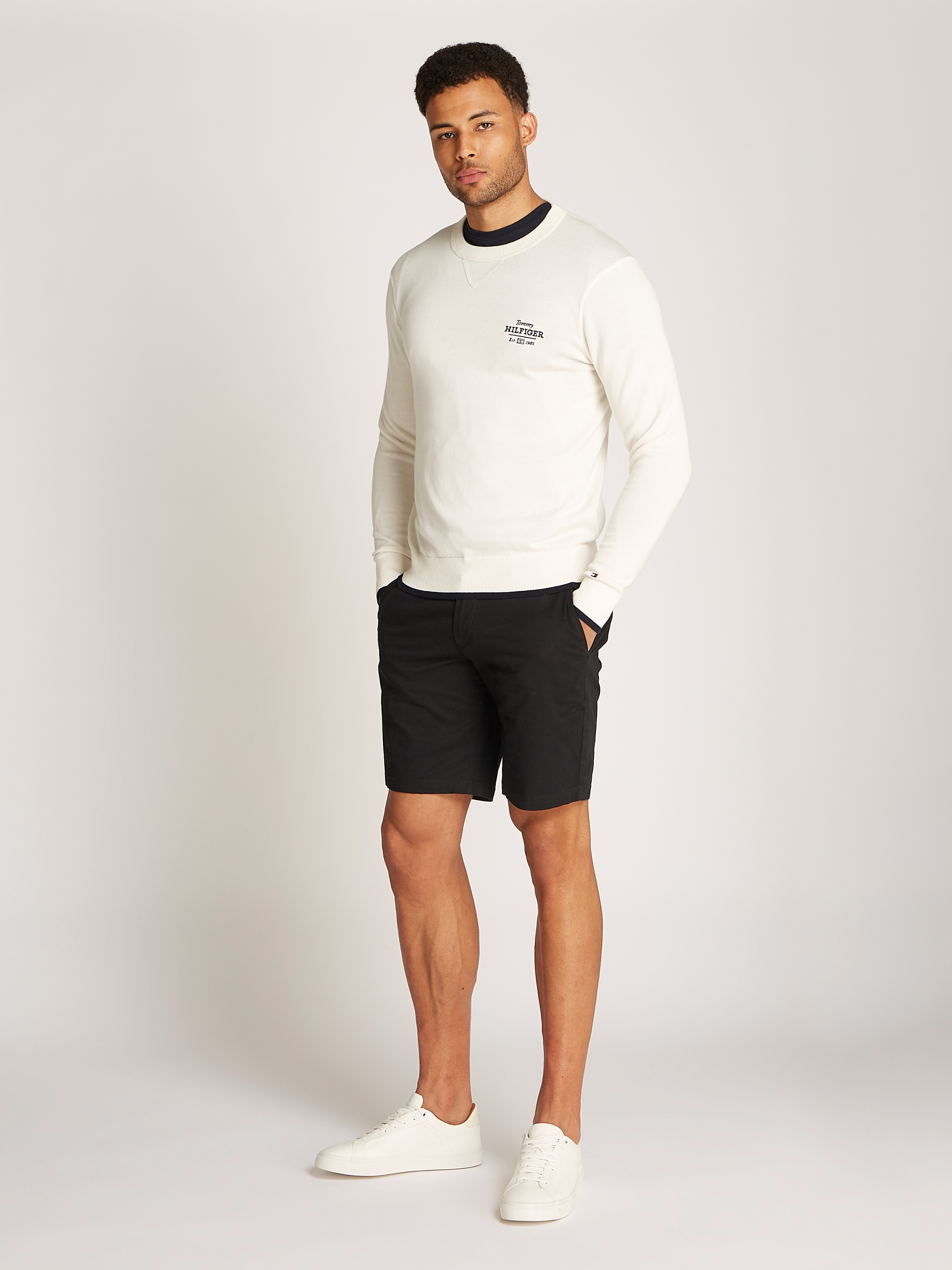 Tommy Hilfiger Rundhalspullover »GRAPHIC COTTON CREW«, mit Logostickerei