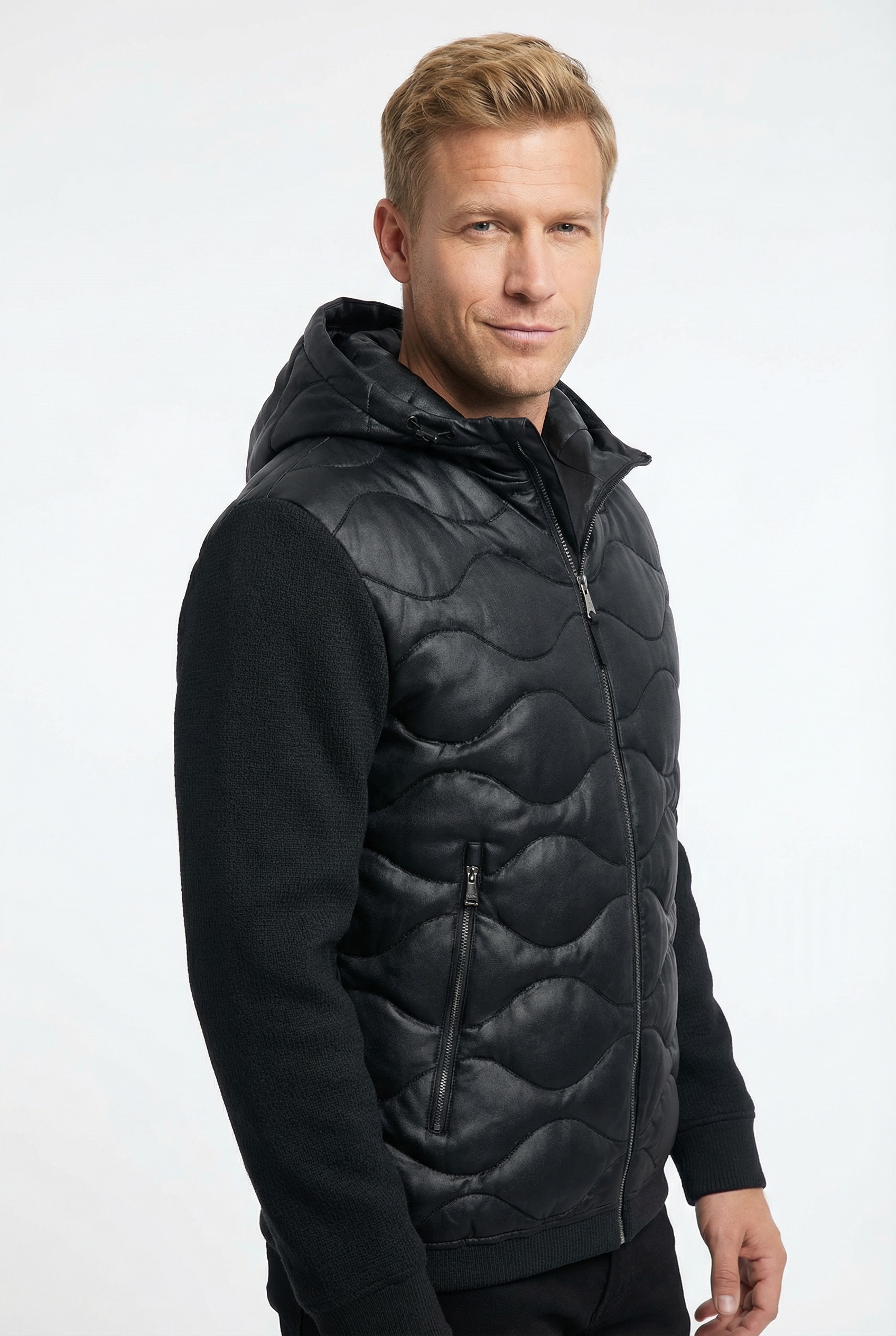 Joop Jeans, Herren, Steppjacke »Tobie« mit Kapuze mit Wellensteppung, Dark Blue, 60, Dark Blue, Jacke mit trendiger Steppung von Joop! Jeans