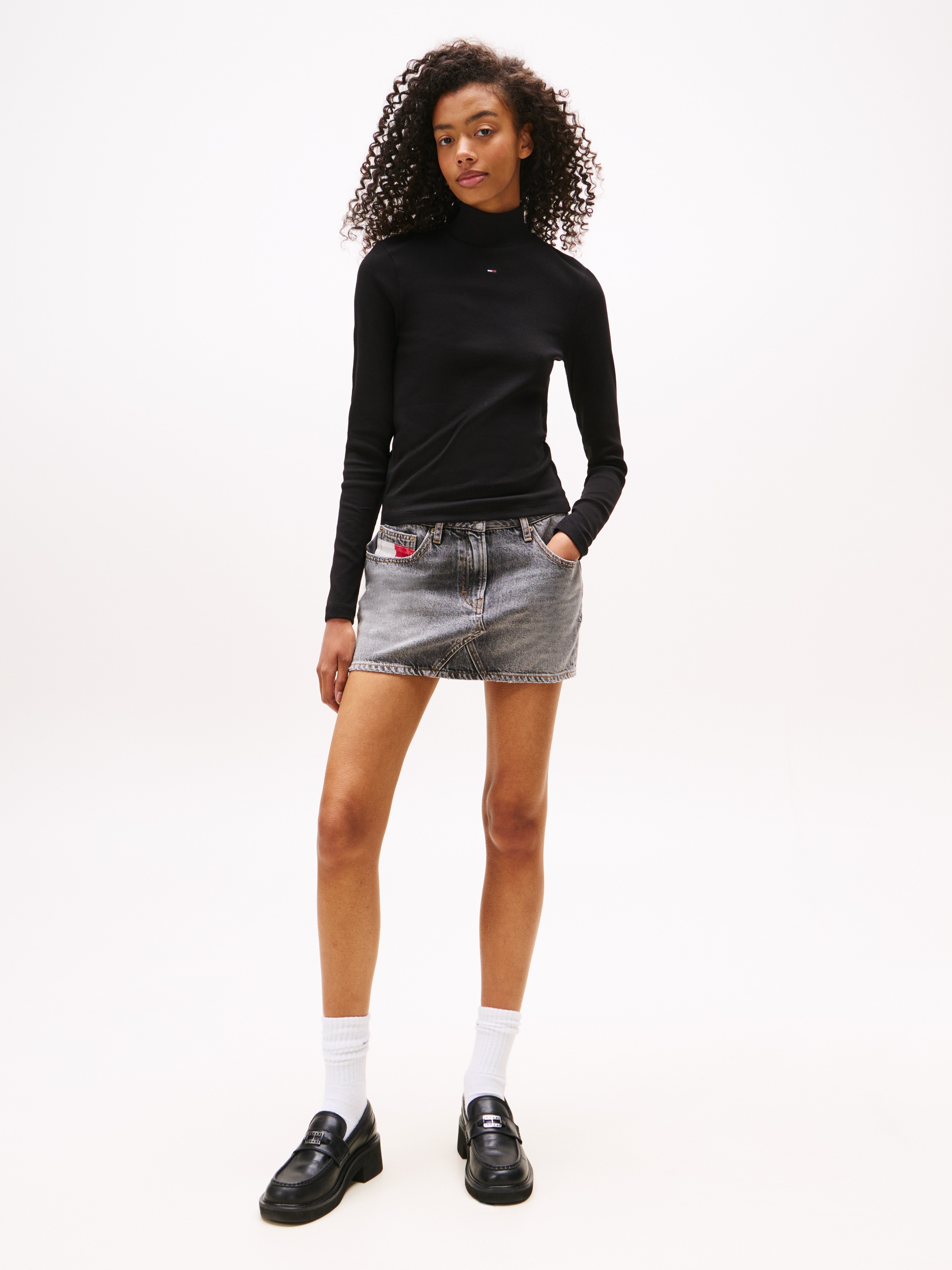 Tommy Jeans Langarmshirt »TJW ESSENTIAL MOCK NECK«, mit Stehkragen