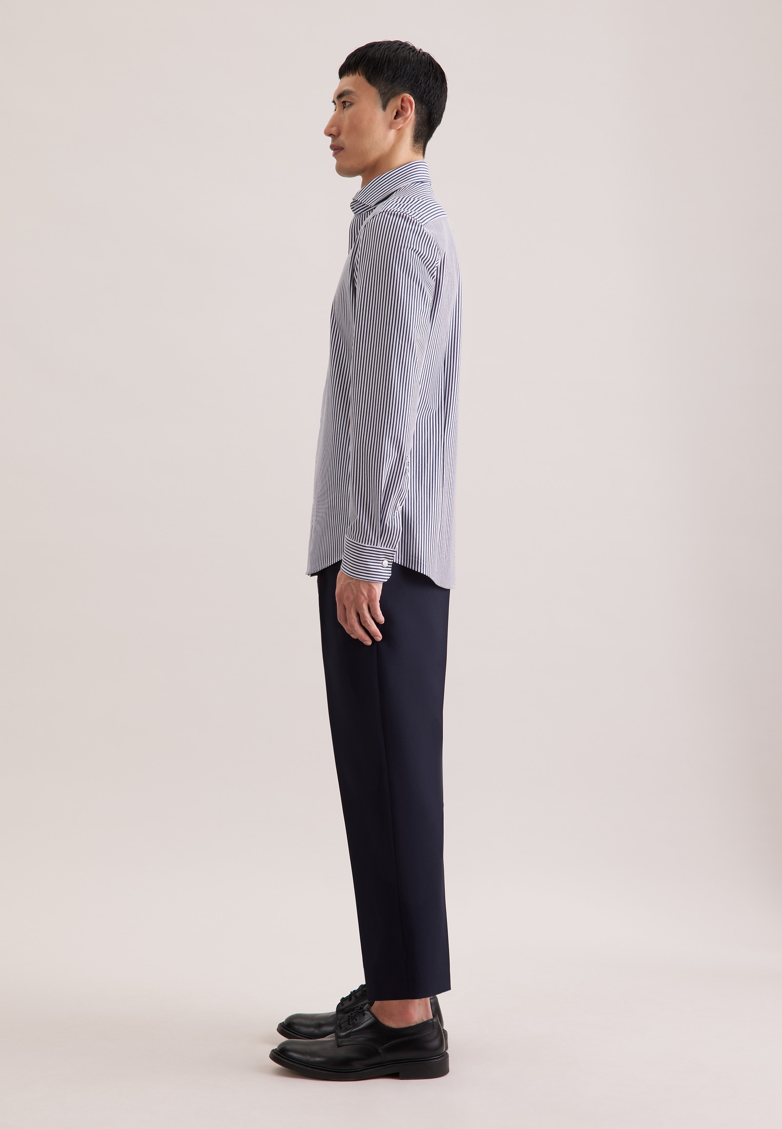 seidensticker Businesshemd »Schwarze Rose« Shaped 1/1 Kentkragen Gestreift