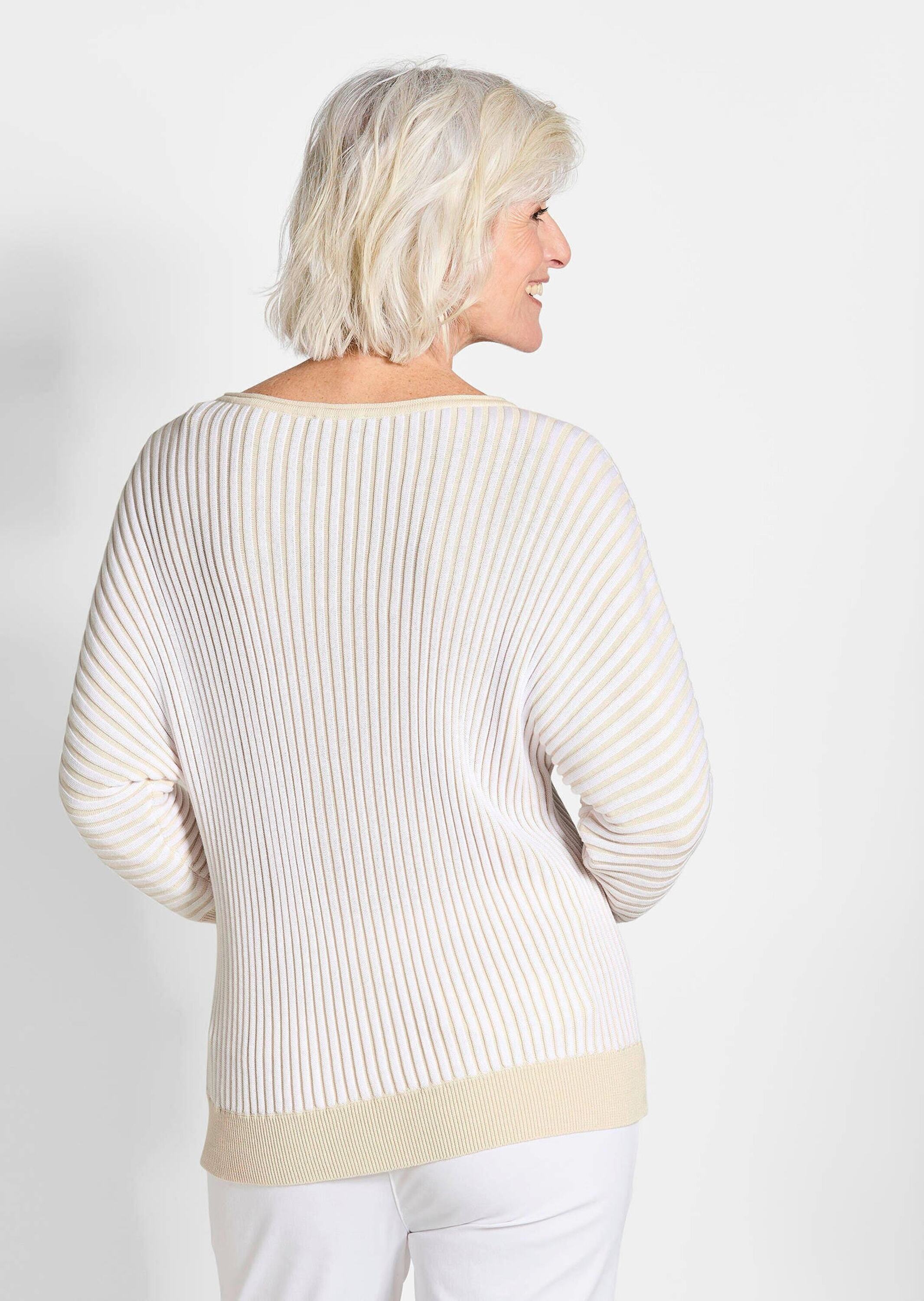 GOLDNER Rundhalspullover »Kurzgröße Baumwollmix mit Fledermausärmeln und Rippstruktur«