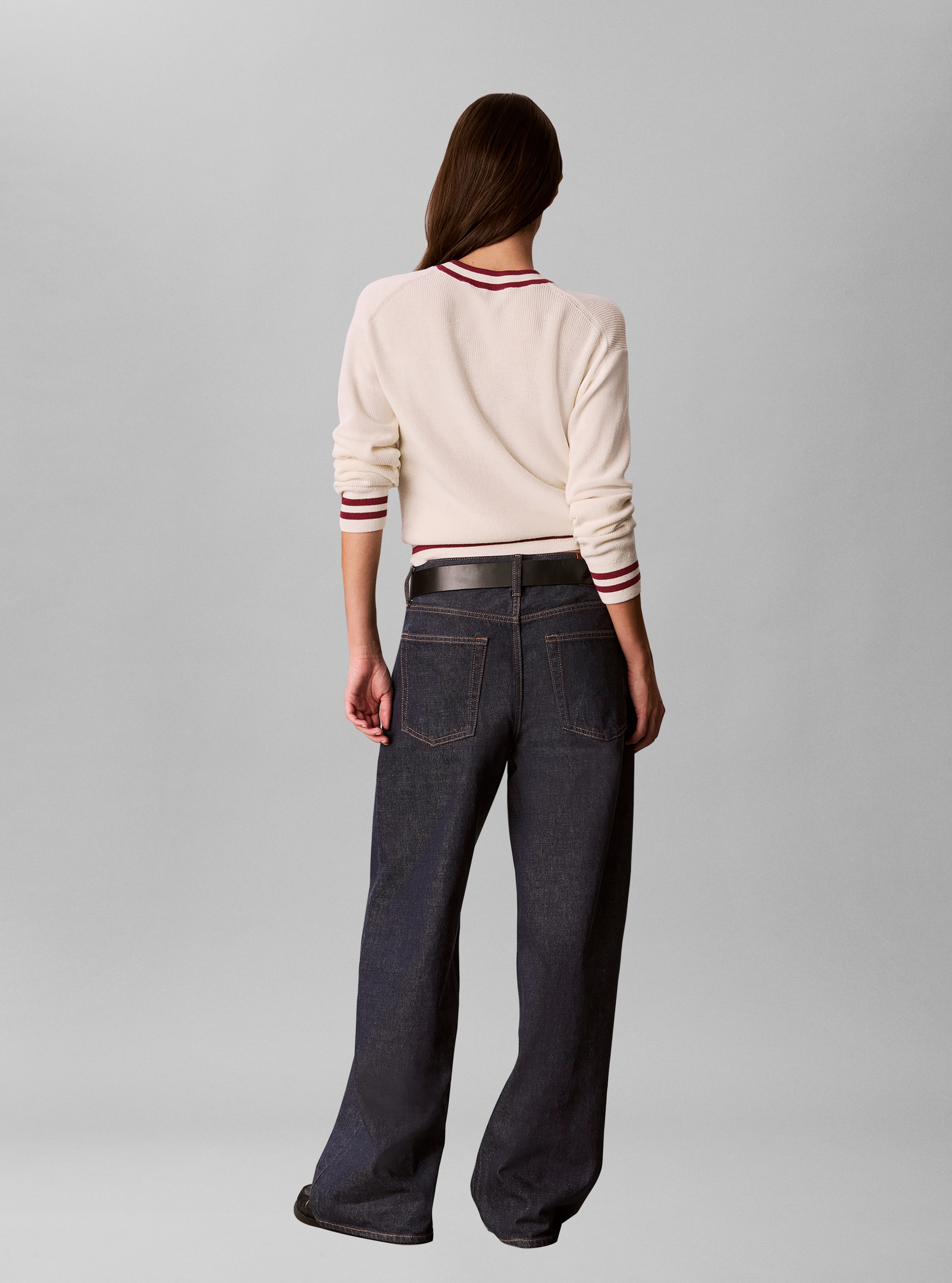 Calvin Klein Jeans Rundhalspullover »WOVEN LABEL CREWNECK SWEATER« Regular fit mit Rundhalsausschnitt