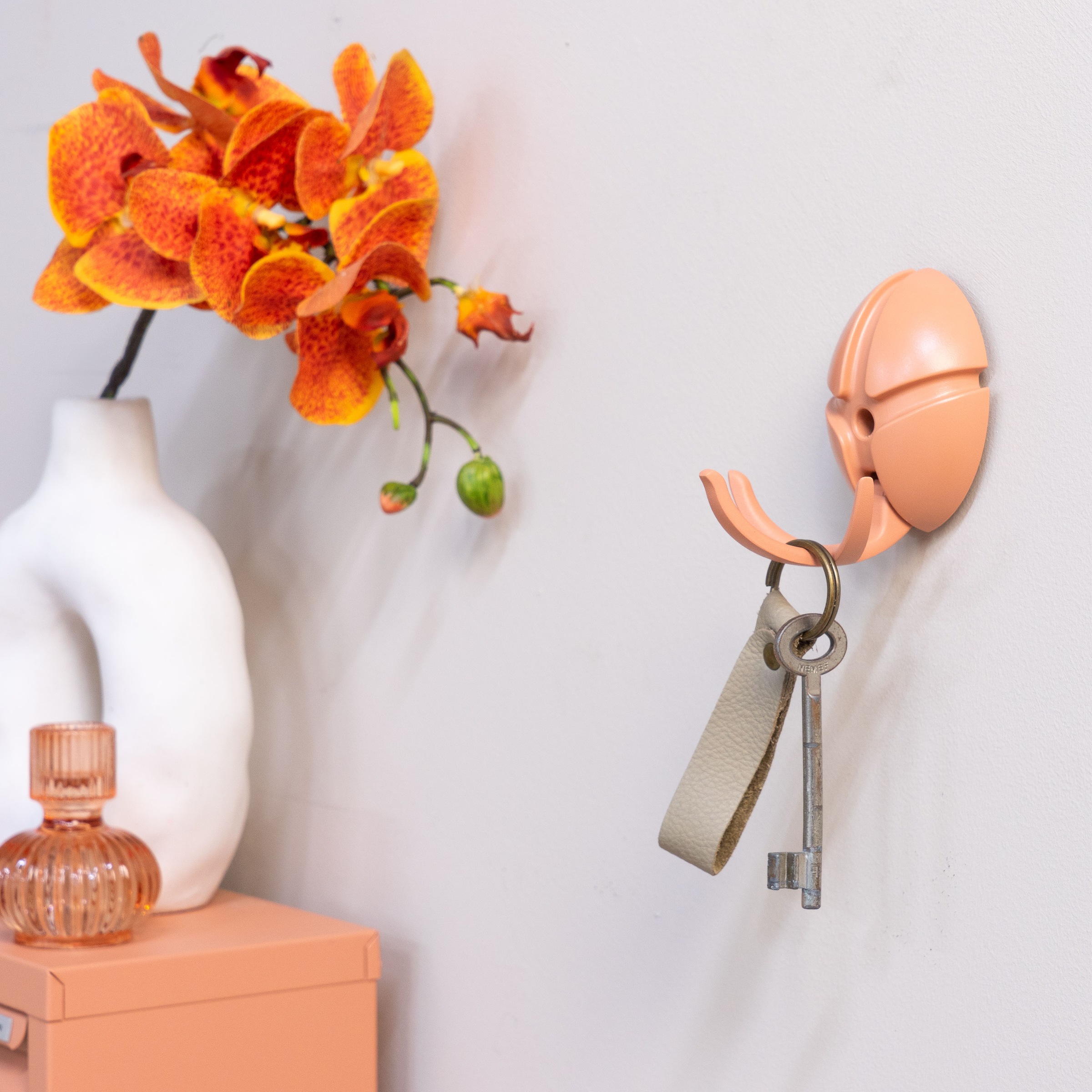 Spinder Design Garderobenhaken »TICK« Design-Garderobe aus recyceltem ABS und mit klappbaren Haken