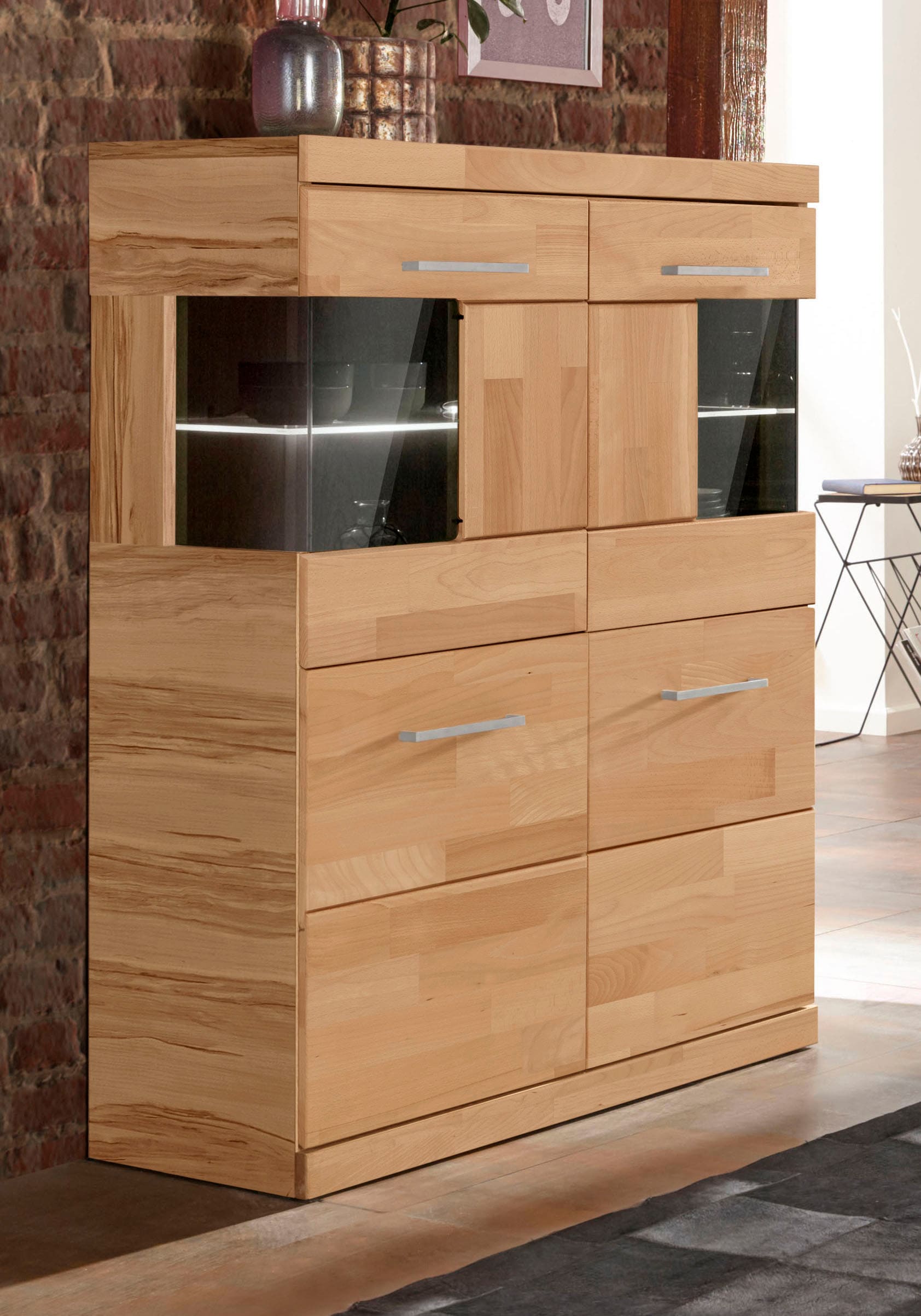 Home affaire Highboard »Ribe,85cm breit,115cm hoch, Fronten Massivholz,4 breite Fächer«, Korpus Holzwerkstoff,2Türen mit Glaseinsatz, Böden versetzbar