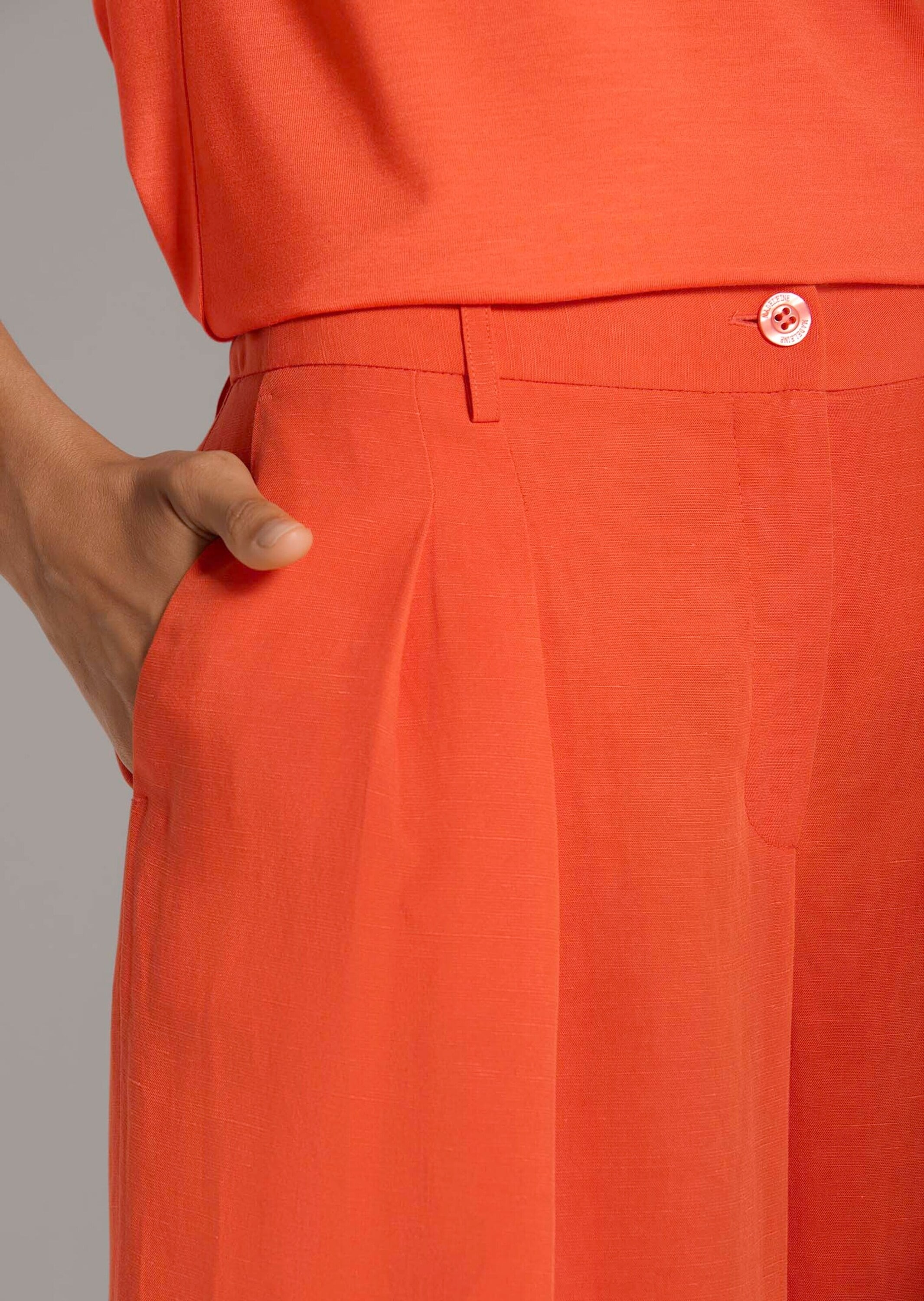 MADELEINE Stoffhose »Bundfaltenhose Leichte Sommerhose mit Formbund«  Weite Hose mit Bundfalten