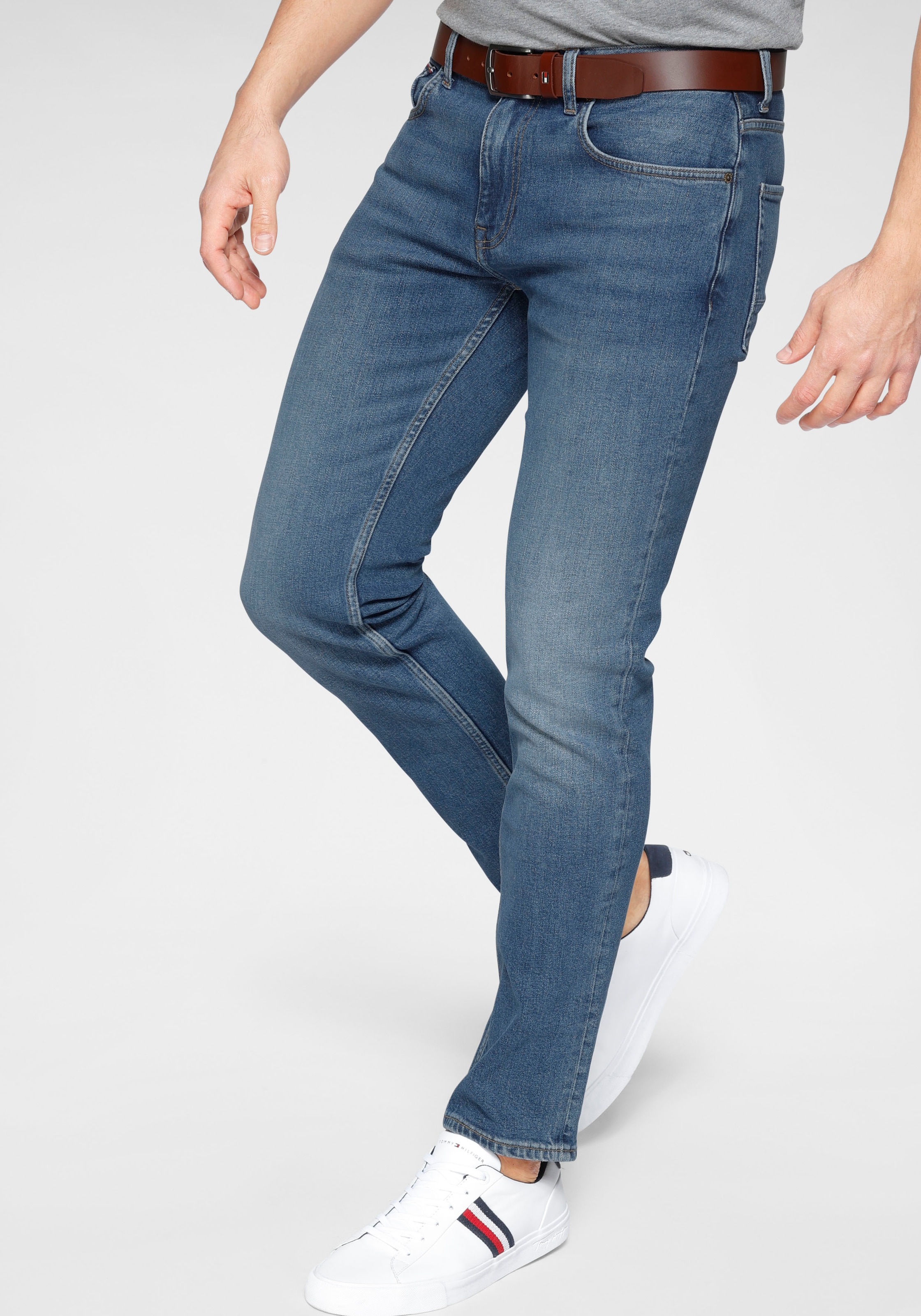 Tommy Hilfiger Straight-Jeans »Denton«, aus mit Stretch ♕ bei Baumwoll-Denim
