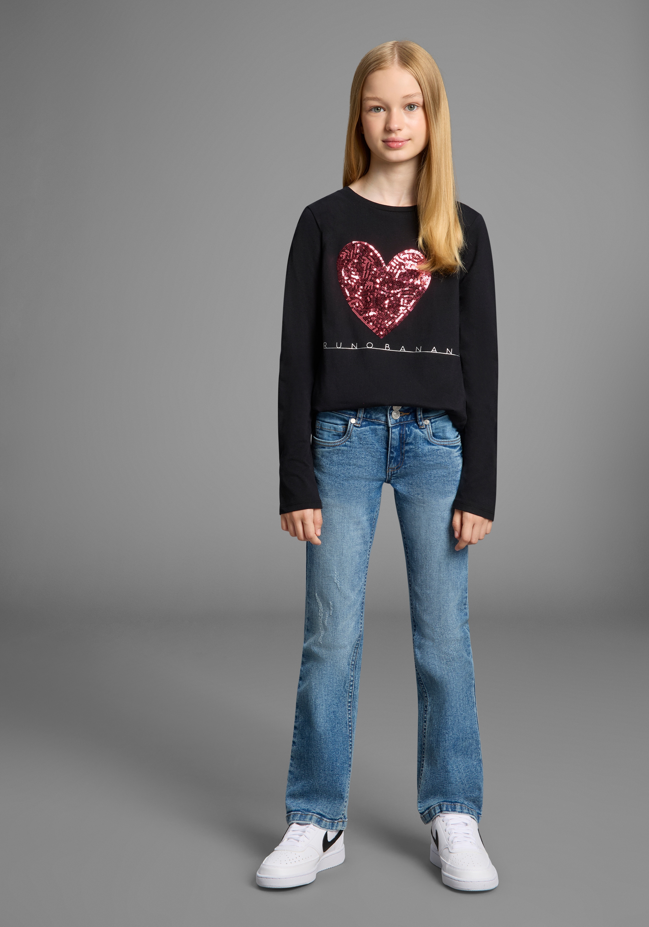 Bruno Banani Langarmshirt »WENDEN-Pailletten - Glitzerherz« Für TEENS. Cooles Paillettenshirt