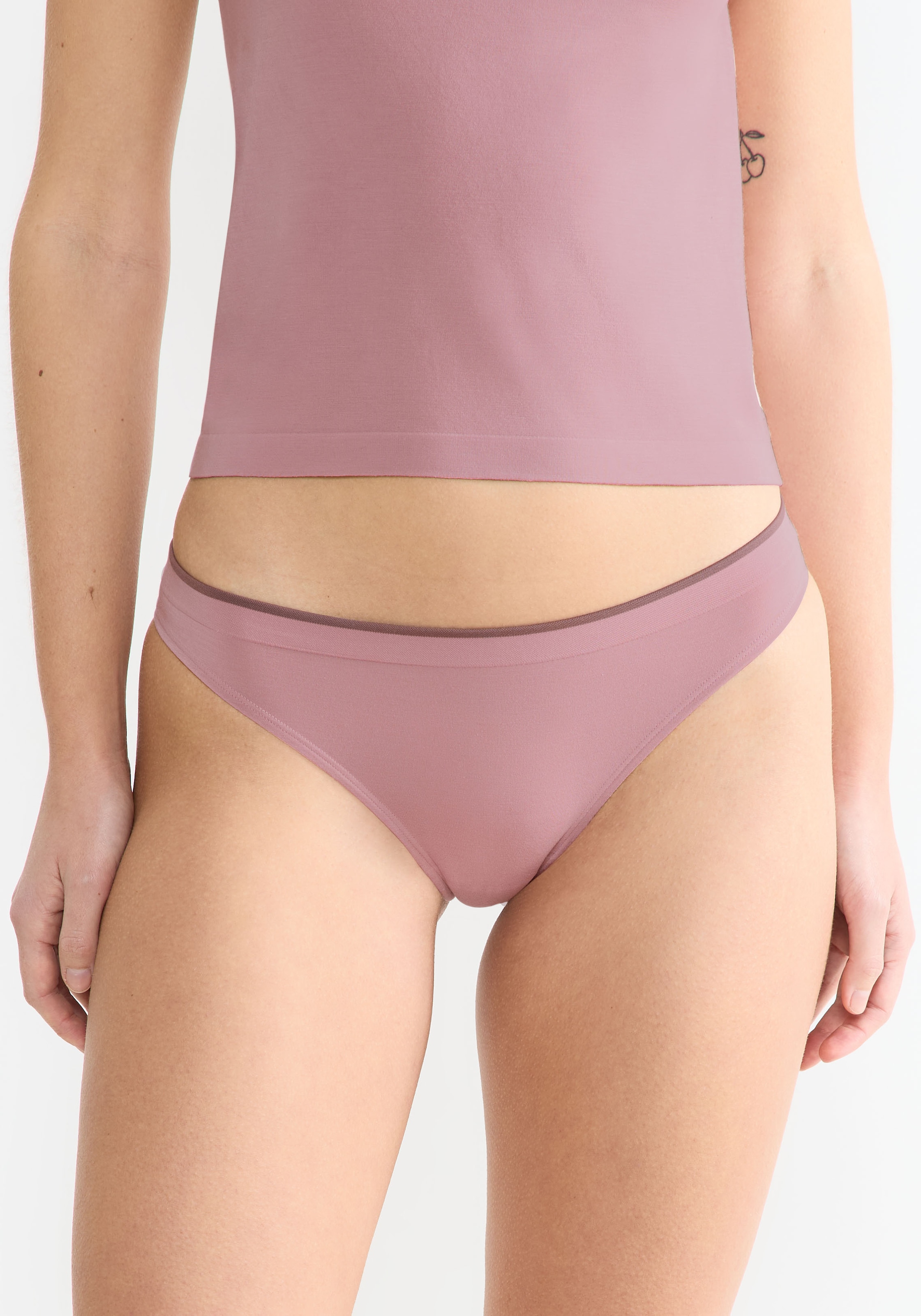 sloggi Tanga »GO Sense«, (2er Pack), Modalmix, nahtlos, flacher Saum, elastisch, weich