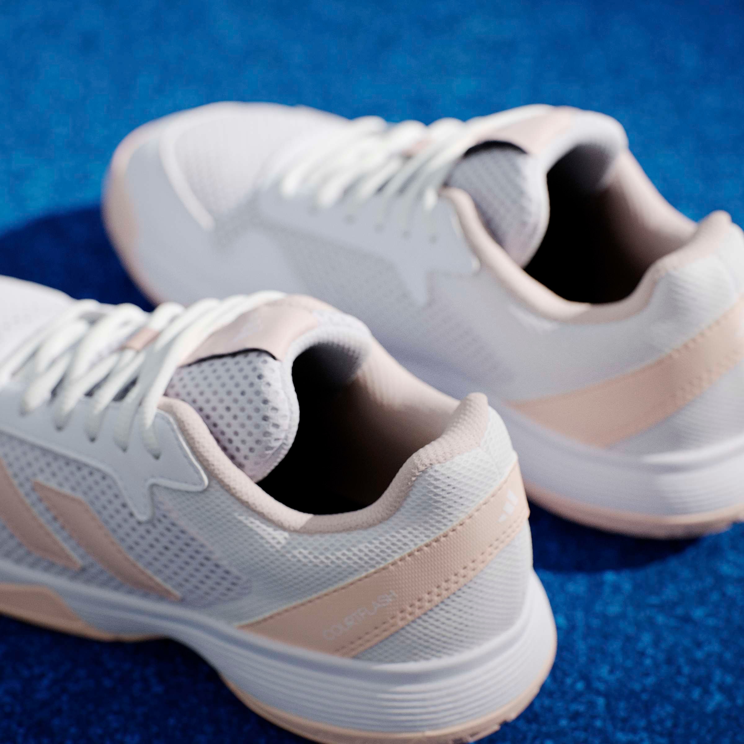 adidas Performance Tennisschuh »COURTFLASH KIDS«  für Hartcourt, All-Court