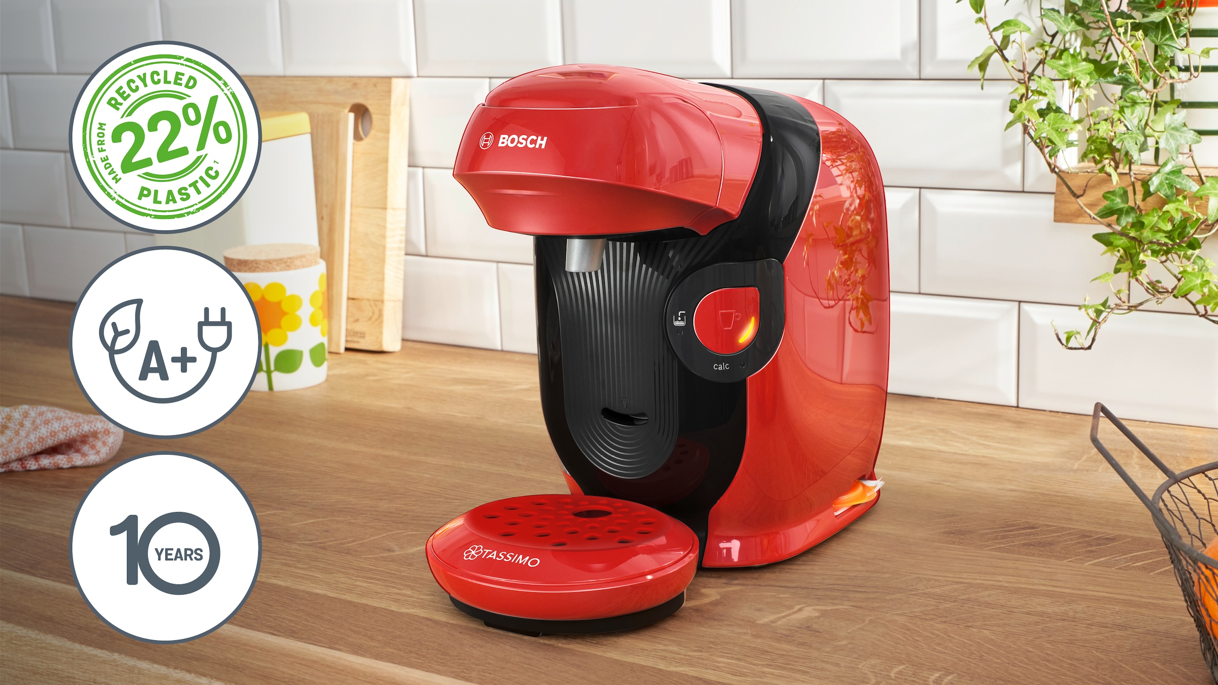 TASSIMO Kapselmaschine »style friendly TAS113E, über 70 Getränke, platzsparend«, nachhaltig, geeignet für alle Tassen, Wassertank 0,7 L, rot/schwarz
