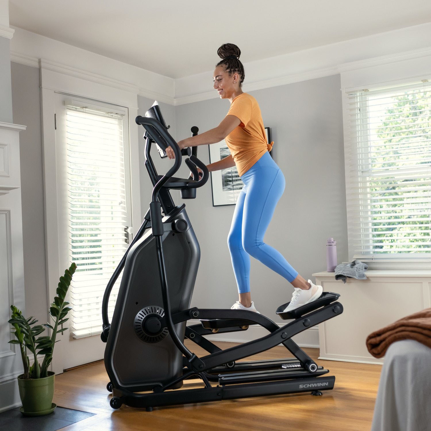 Schwinn Fitness Ellipsentrainer »Schwinn 590E« 150 kg max. Benutzergewicht, 25 Widerstandsstufen