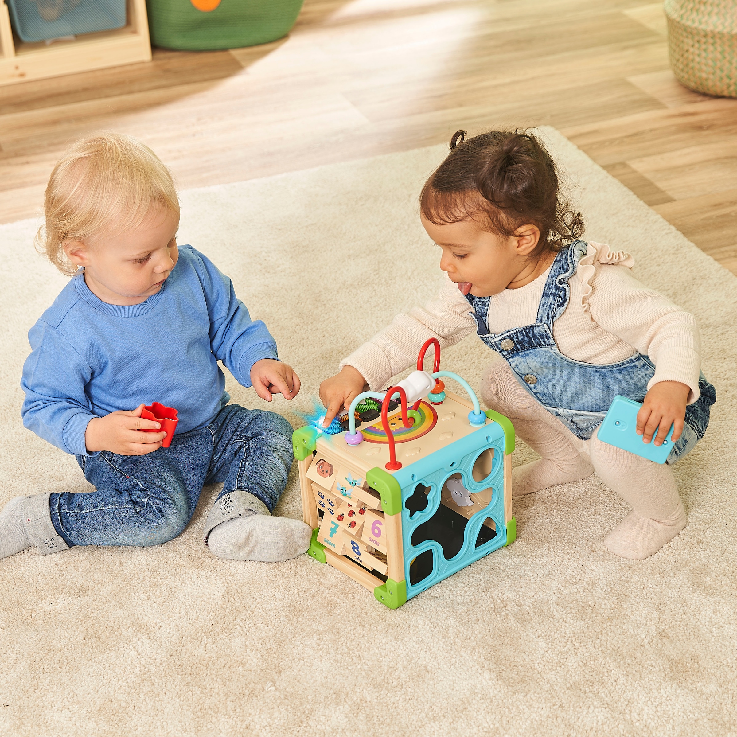 Vtech® Motorikwürfel »Vtech Baby, Interaktiver Holz-Spielwürfel«, FSC® - schützt Wald - weltweit