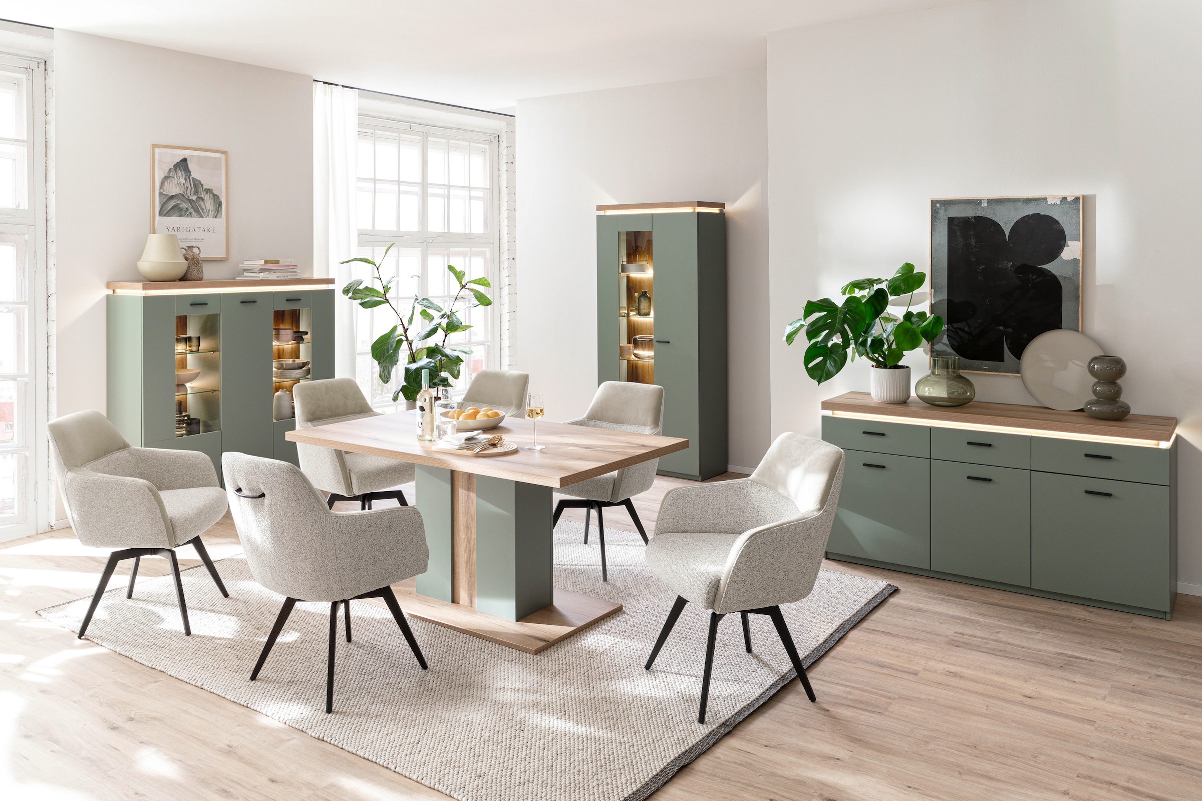 MCA furniture Highboard »MONIZ Highboard«, (1 St.), Hochkommode,Kommode,Eiche,Salbeigrün,3 Türen,gedämpft,Breite 138 cm