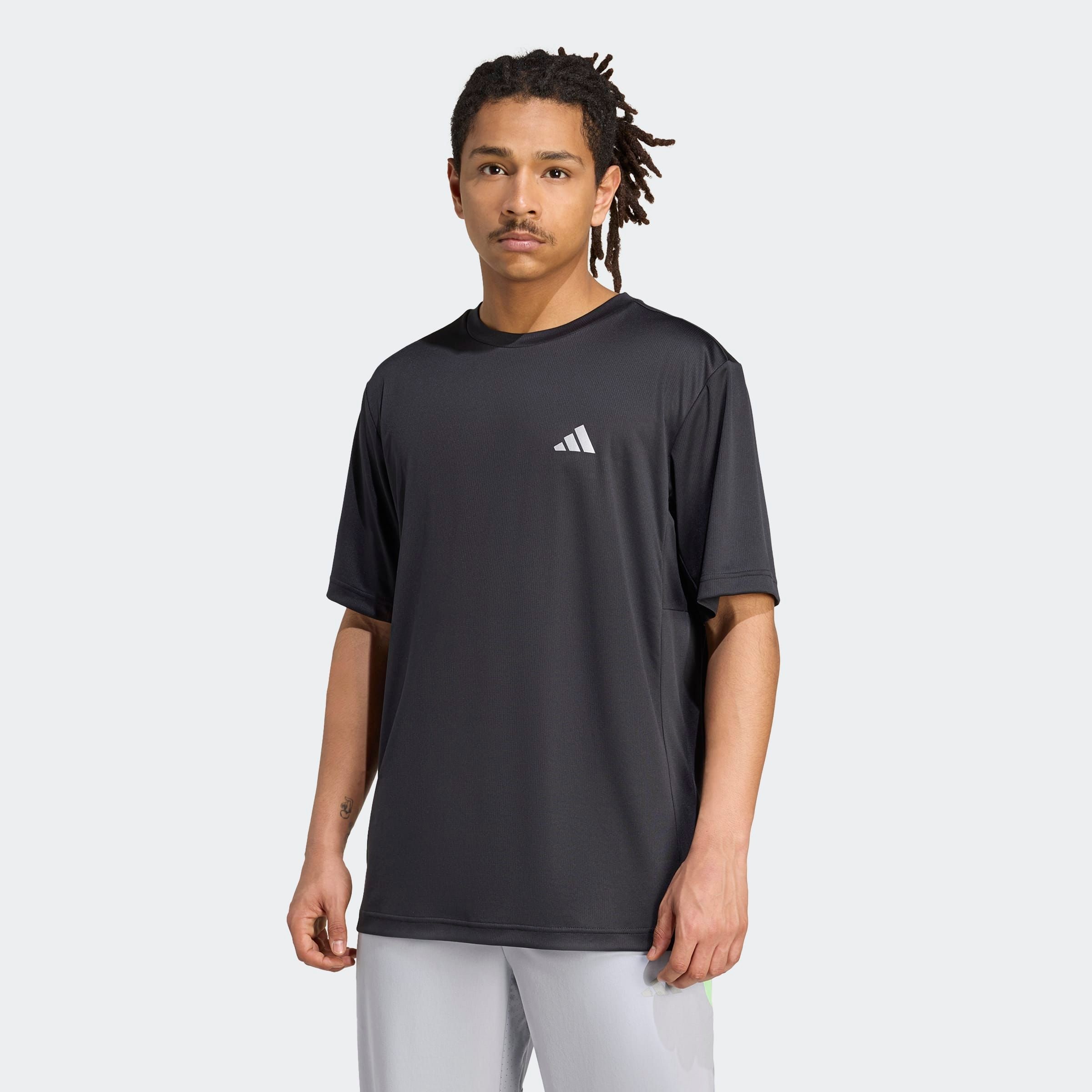 adidas Performance T-Shirt »TRAINING ESSENTIALS HOLIDAY PACK« sportlicher Schnitt, mit kurzen Ärmeln, mit CLIMACOOL Technologie