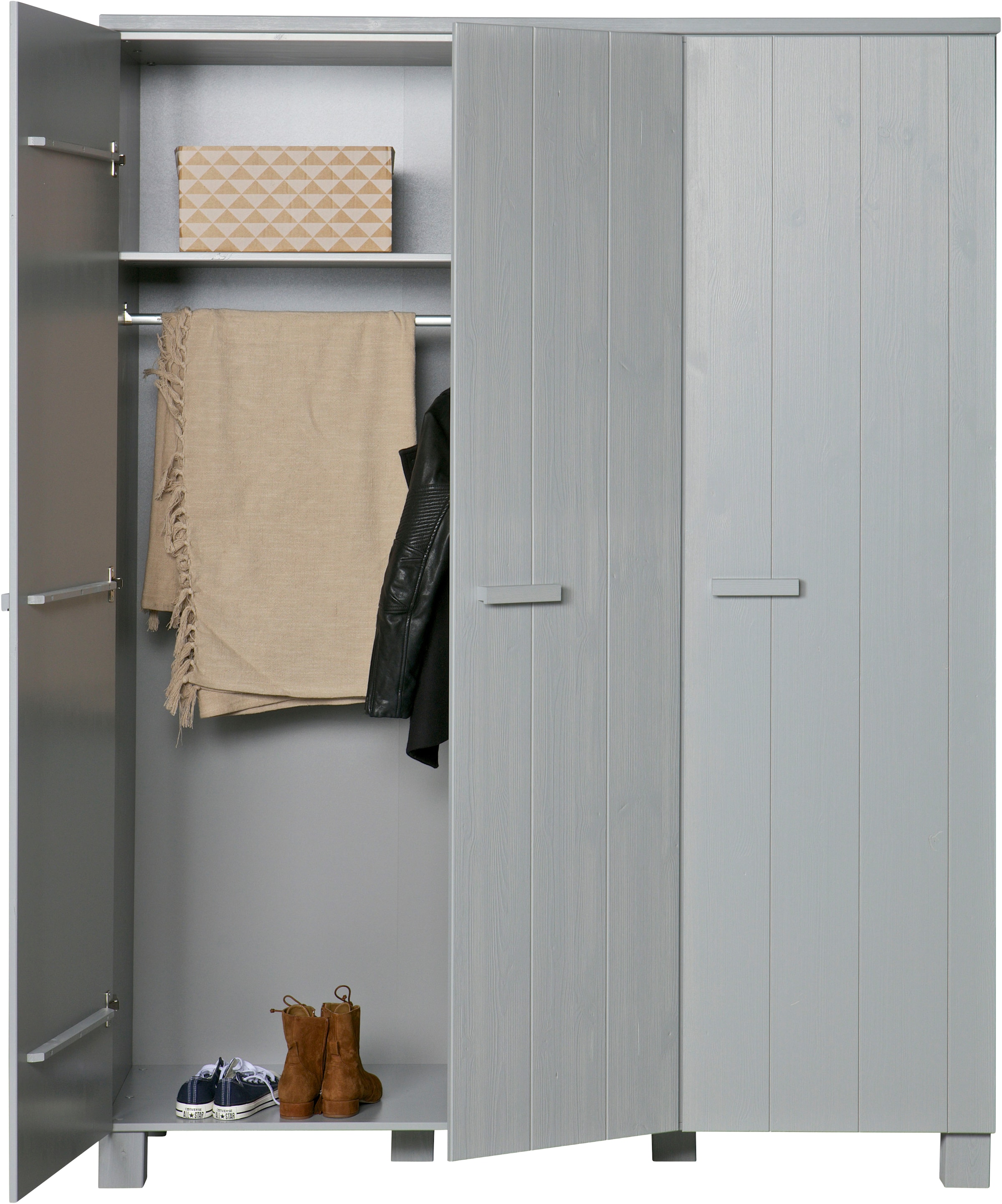 WOOOD Kleiderschrank »Dennis mit gebürsteter Oberfläche (3-türig)« FSC® Massivkiefer, gebürstet, Hang- und Legbereich
