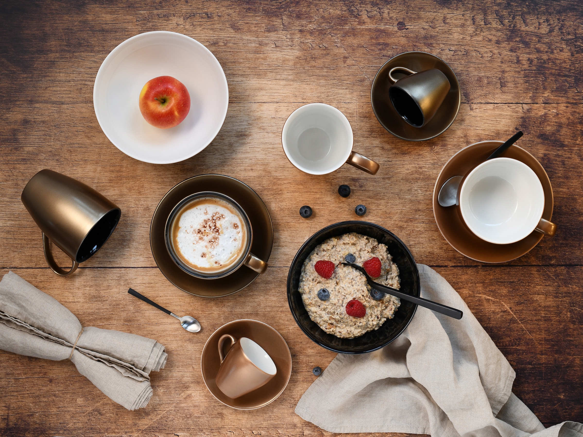 CreaTable Espressotasse »Golden Days Schwarz, Espressoset, 12-tlg.« Goldfarbene Spezialglasur