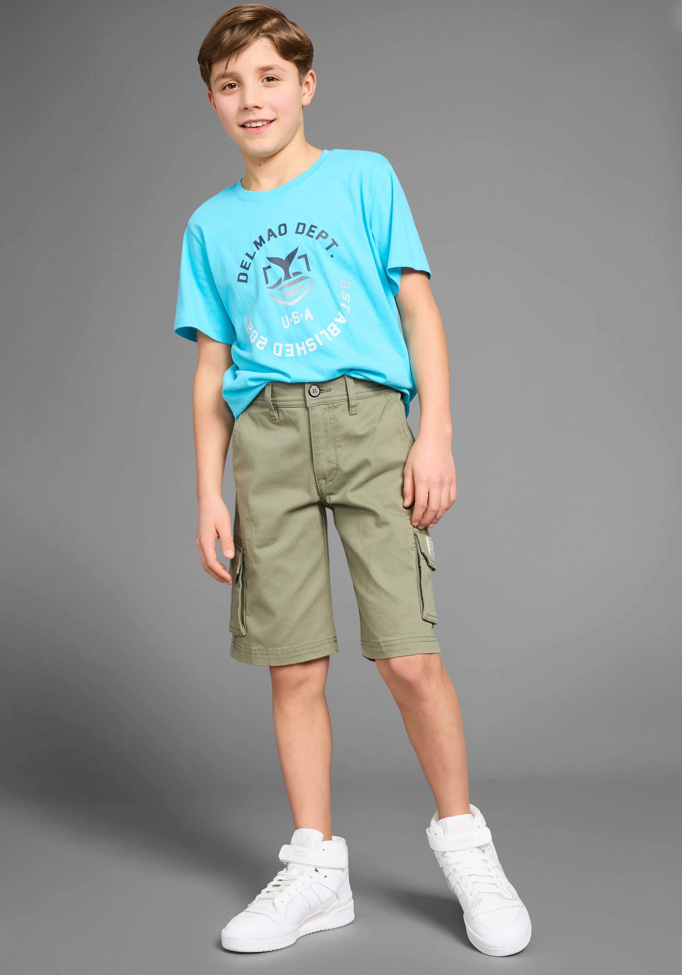 KIDSWORLD Shorts »Cargoshorts«  mit vielen Taschen