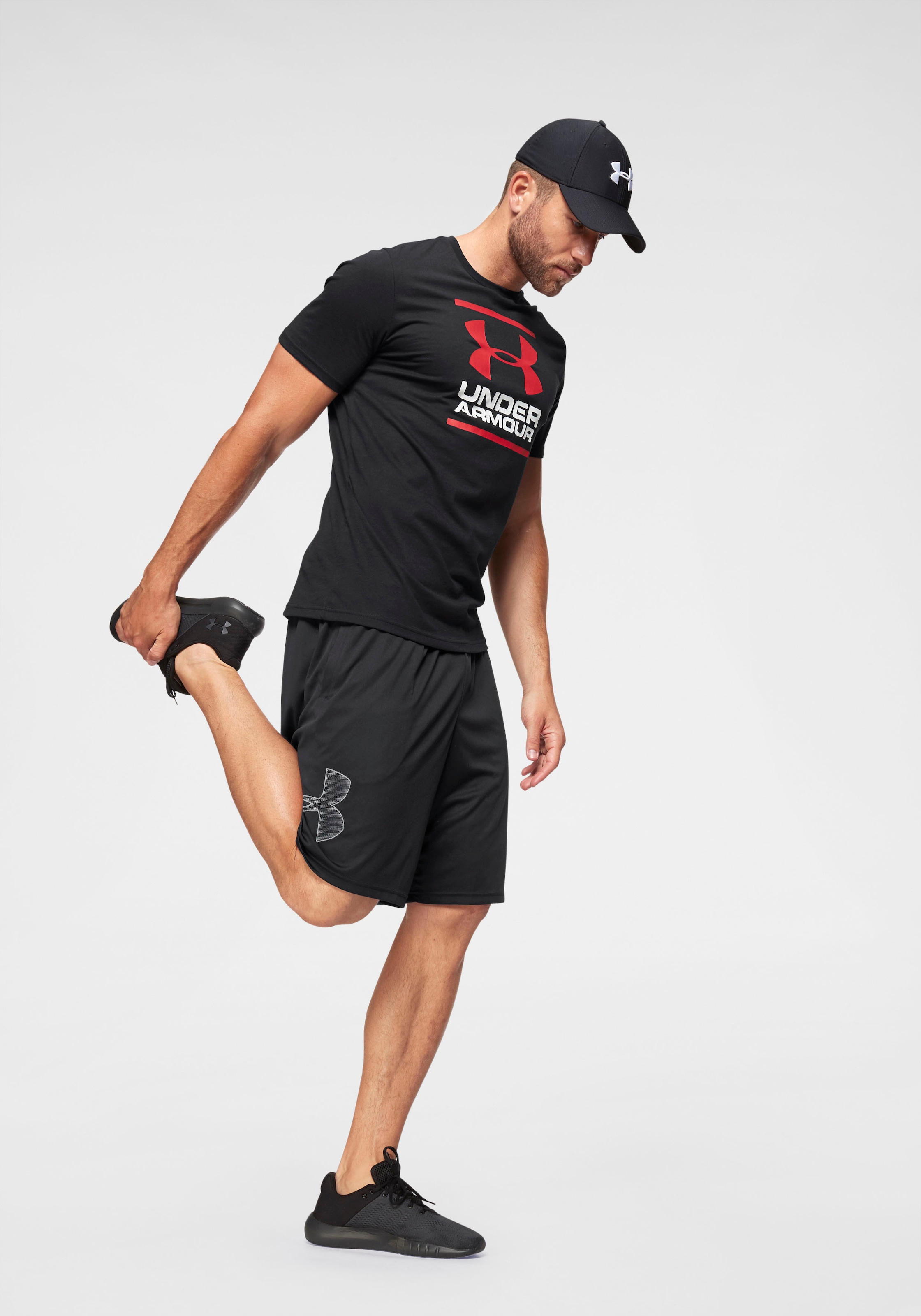 Under Armour® Shorts »UA Tech™ Shorts mit Grafik«  für Outdoor- und Sportmode, leichtes Material, sportlicher Stil