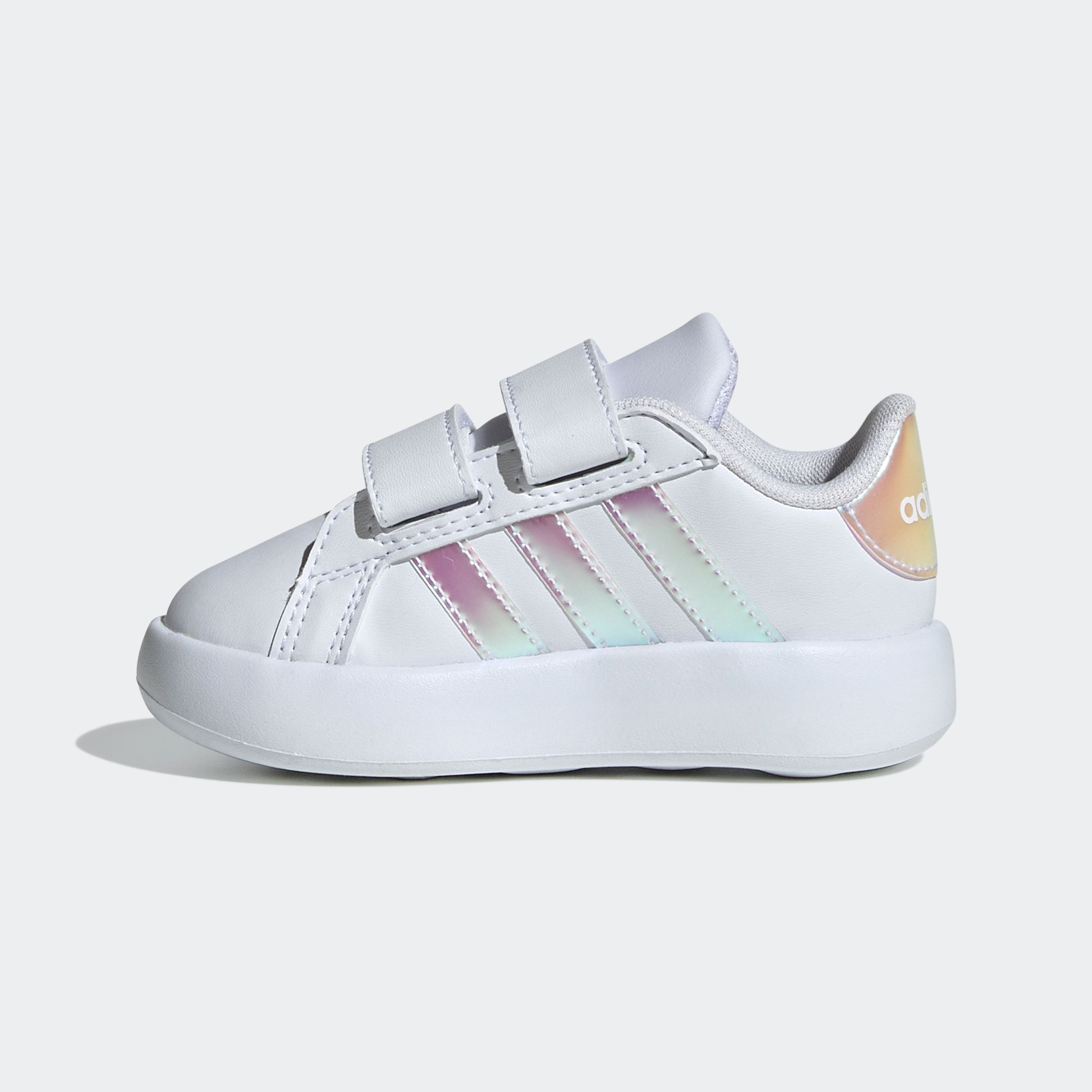 adidas Sportswear Klettschuh »GRAND COURT 2.0 KIDS«, Design auf den Spuren des adidas Superstar, für Kinder
