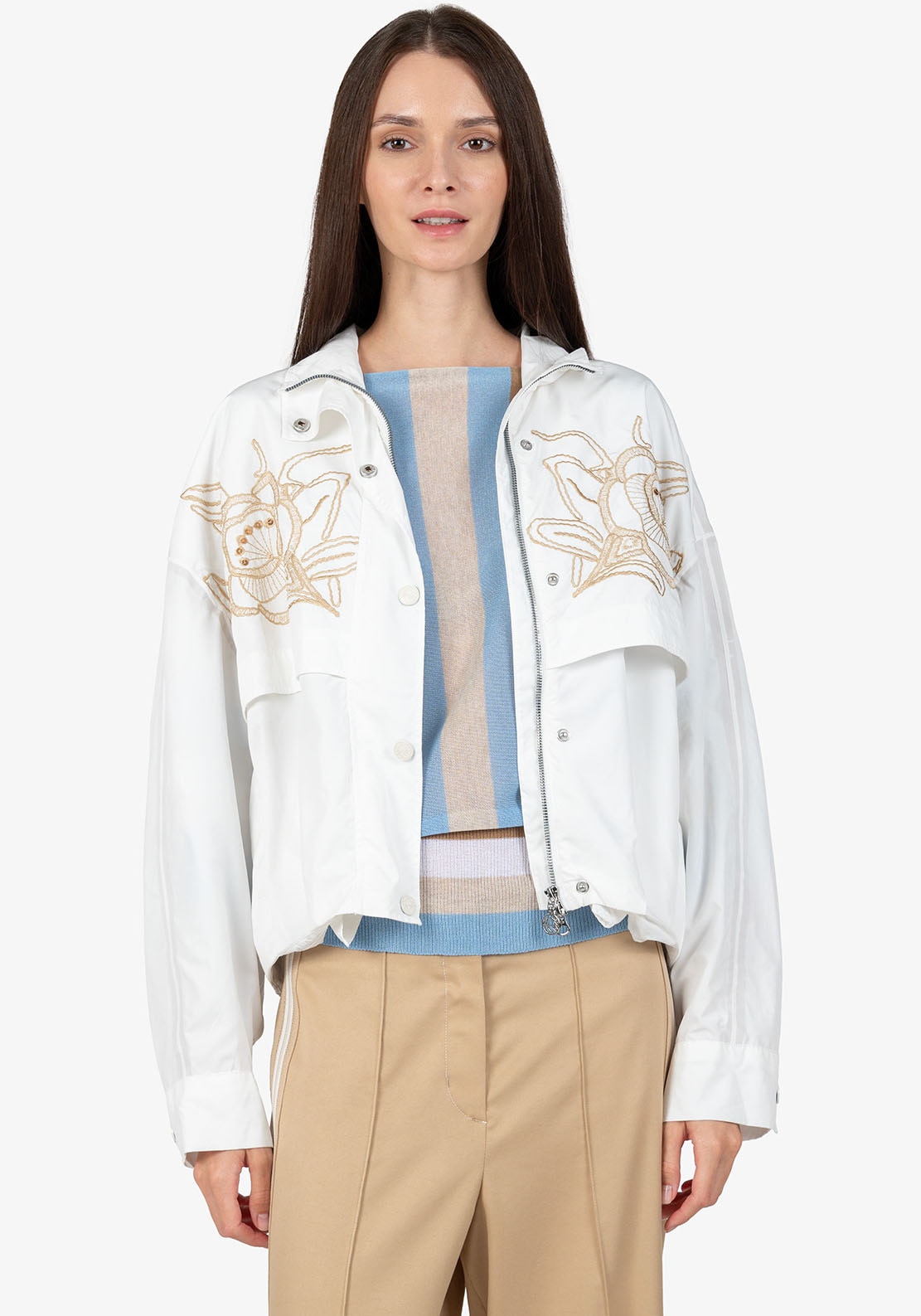 Sportalm Kitzbühel Blouson, mit aufwendiger, floraler Stickerei im Vorderteil