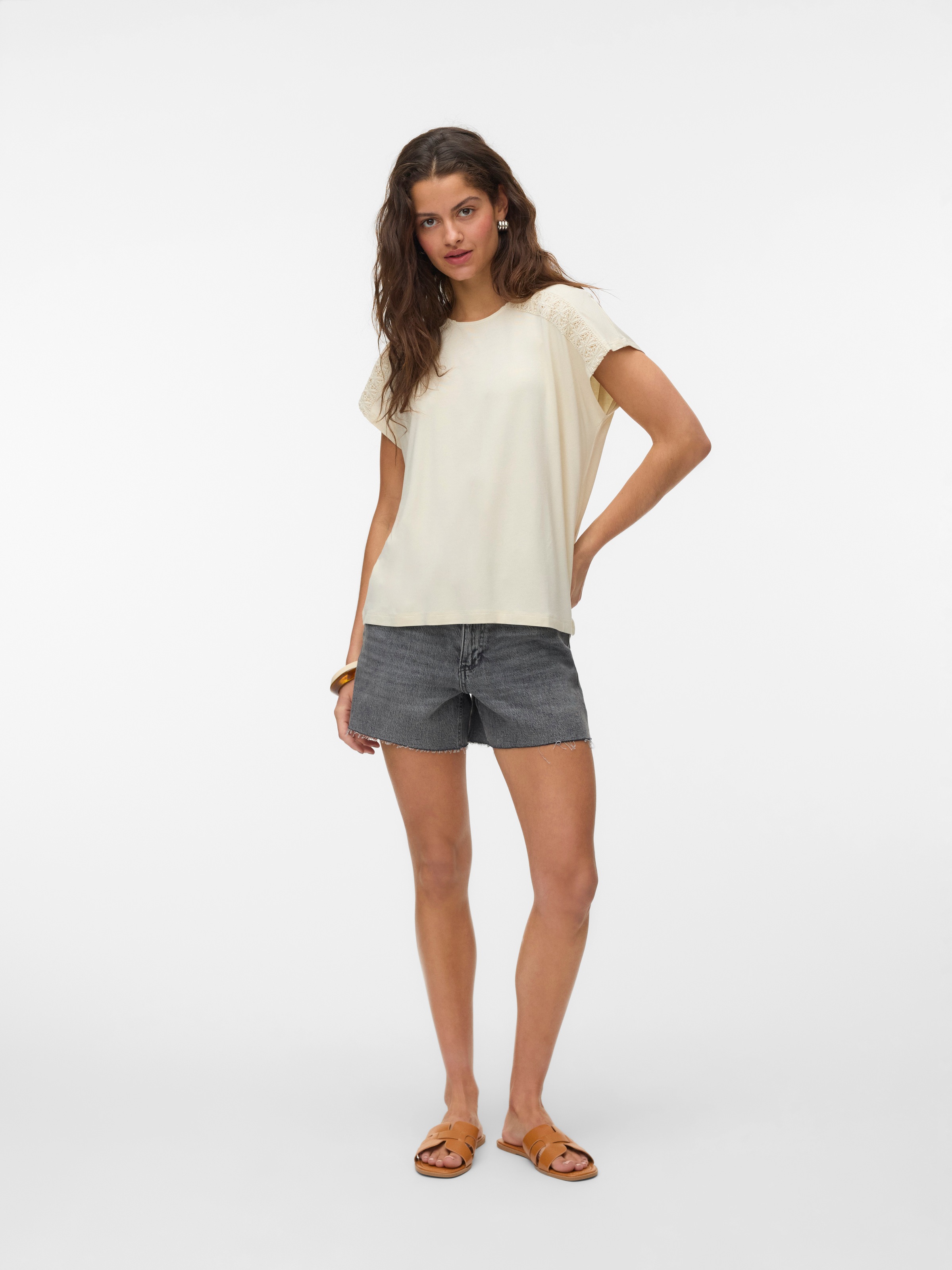 Vero Moda Kurzarmshirt »VMGINA SS O-NECK TOP JRS GA« Viskosemischung