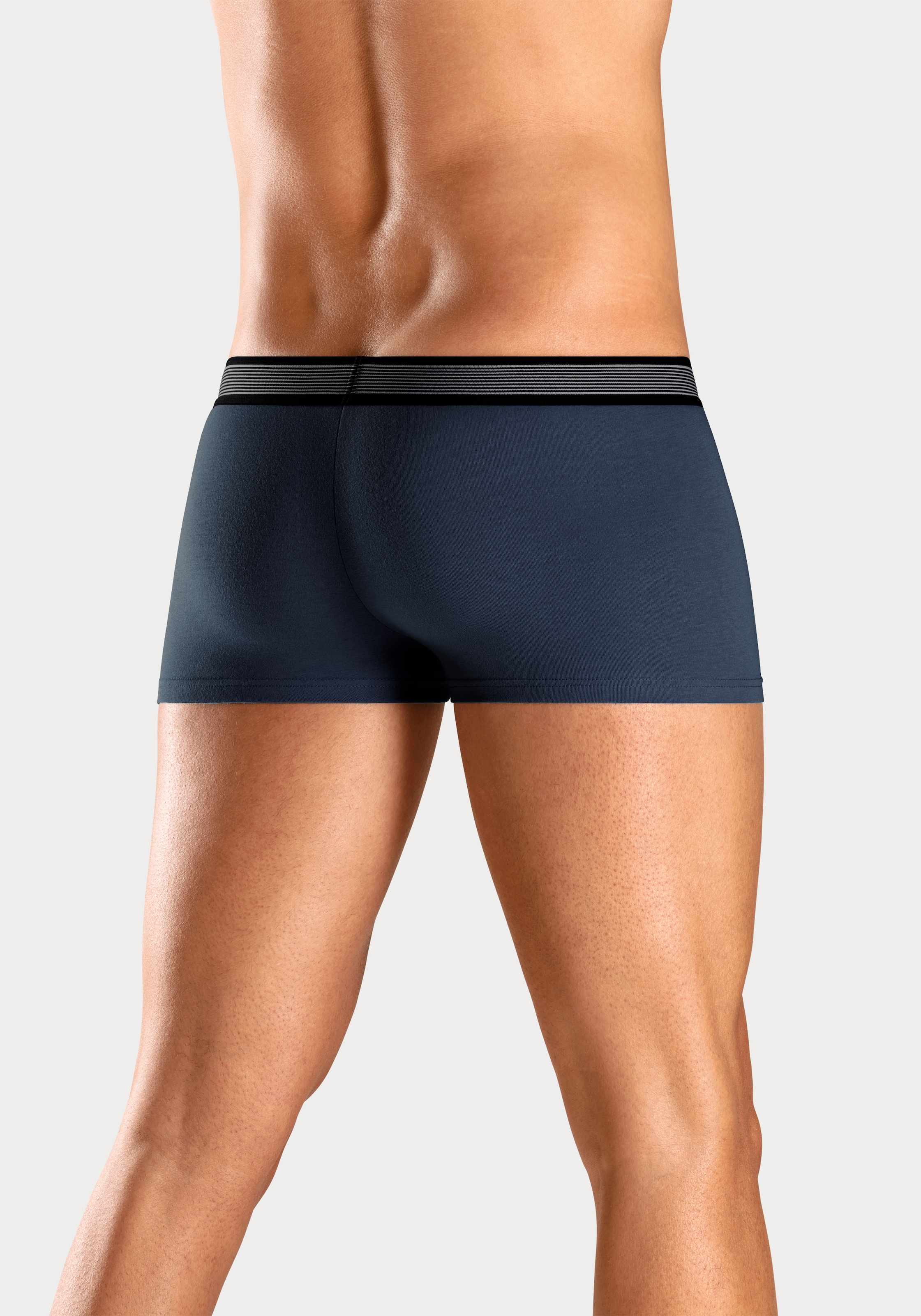 H.I.S Hipster, (Packung, 4 St.), knapp sitzende Boxershorts aus Baumwollmischung