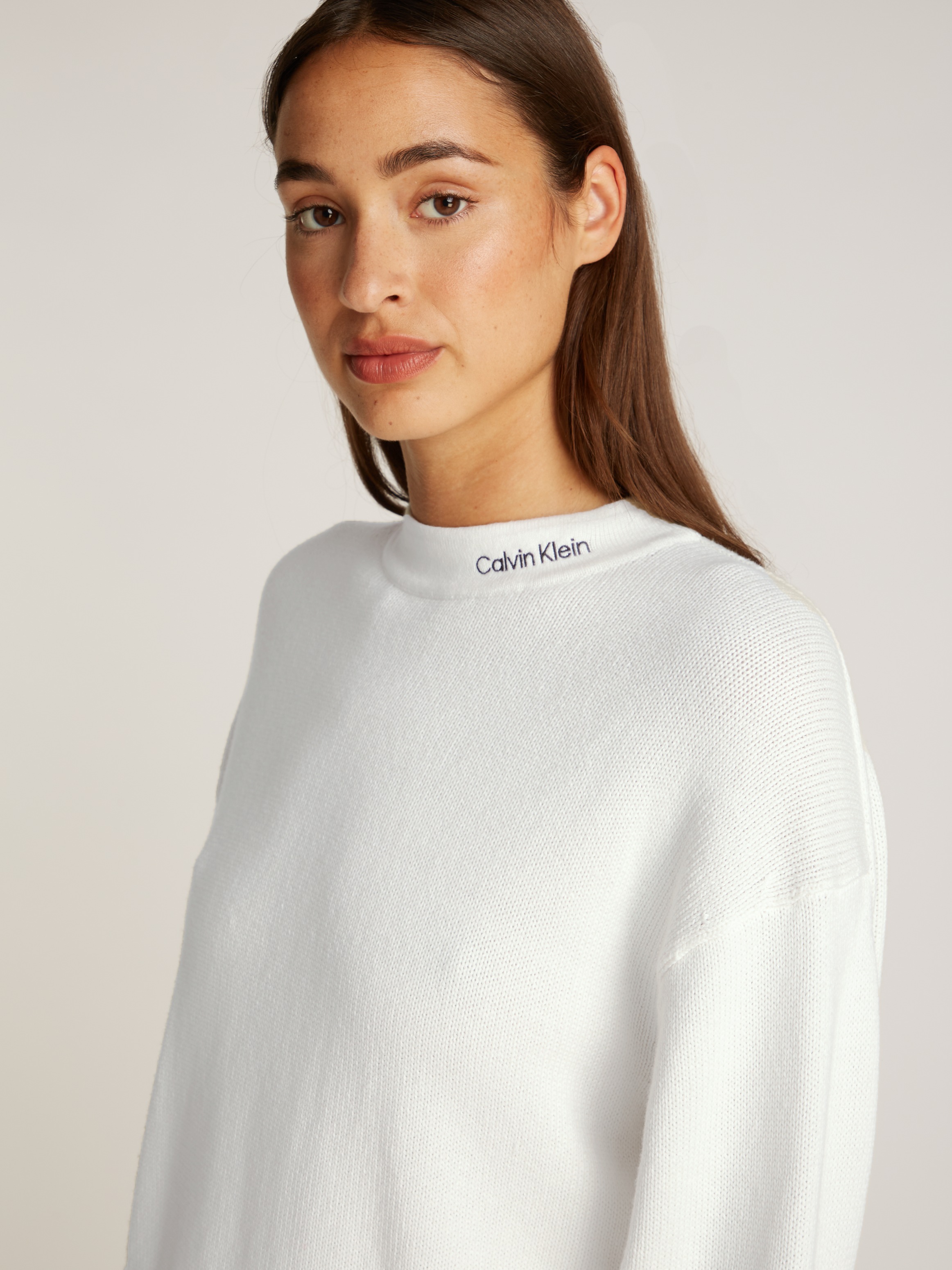 Calvin Klein Jeans Strickpullover »LOGO EMBRO SWEATER«, mit Logostickerei