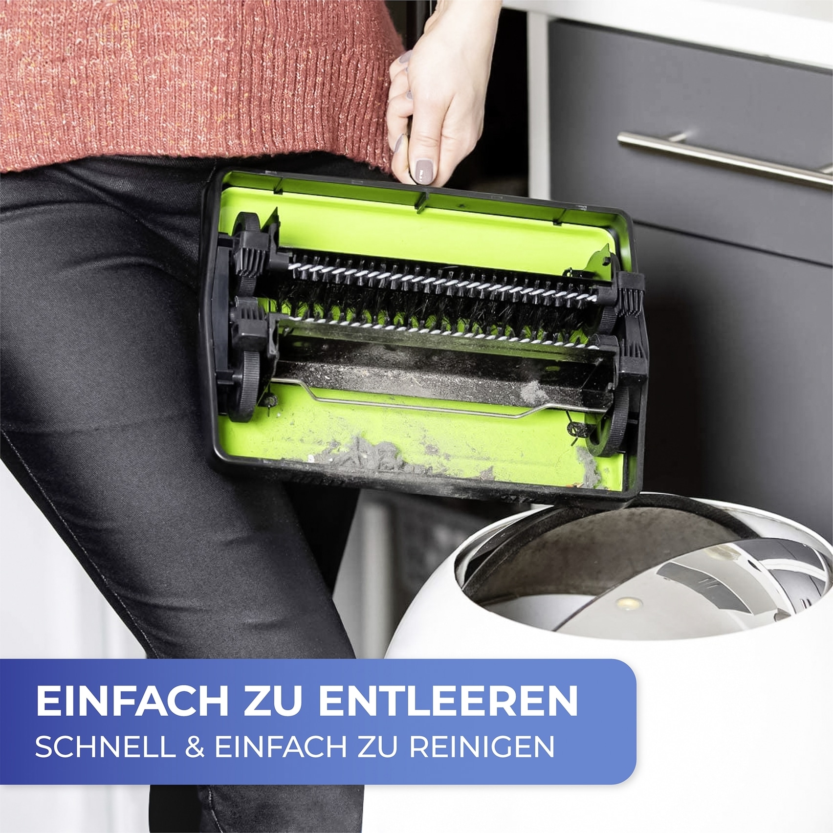 Maximex Teppichkehrer, aus Metall-Polypropylen, platzsparend durch Klappfunktion, stromlos und kabellos