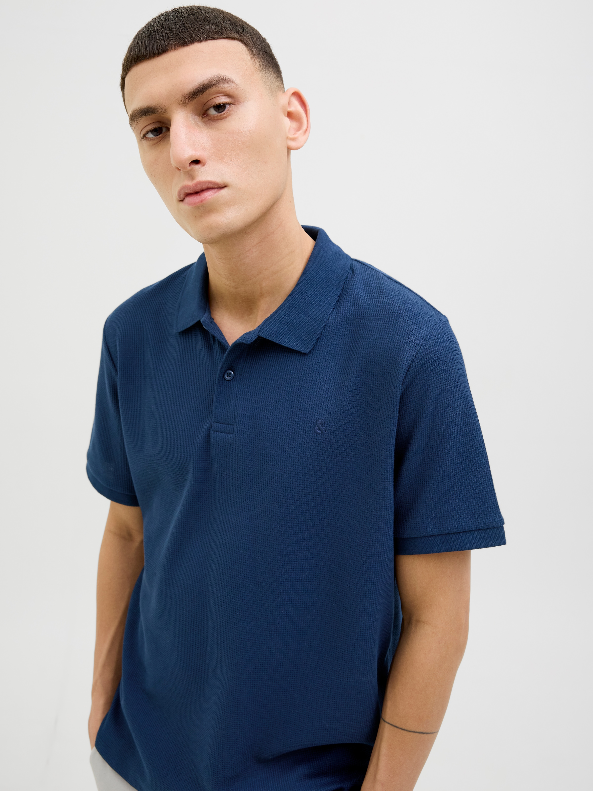 Jack & Jones Poloshirt »JJEAUSTIN POLO SS NOOS«, mit Logo Stickerei