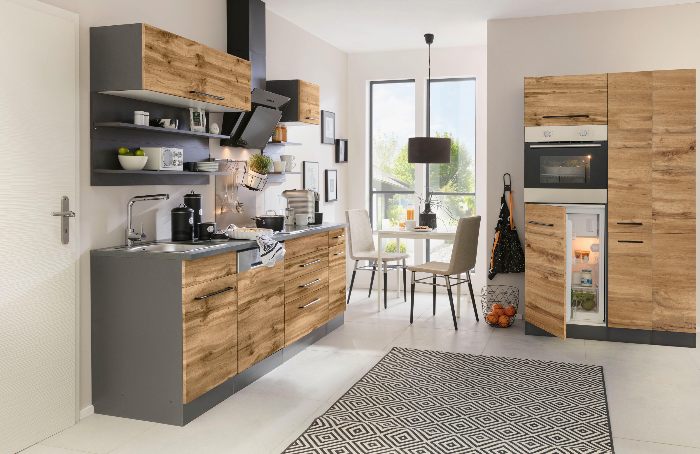 KOCHSTATION Küchenzeile »KS-Tulsa« mit E-Geräten, Breite 320 cm, schwarze Metallgriffe, MDF Fronten