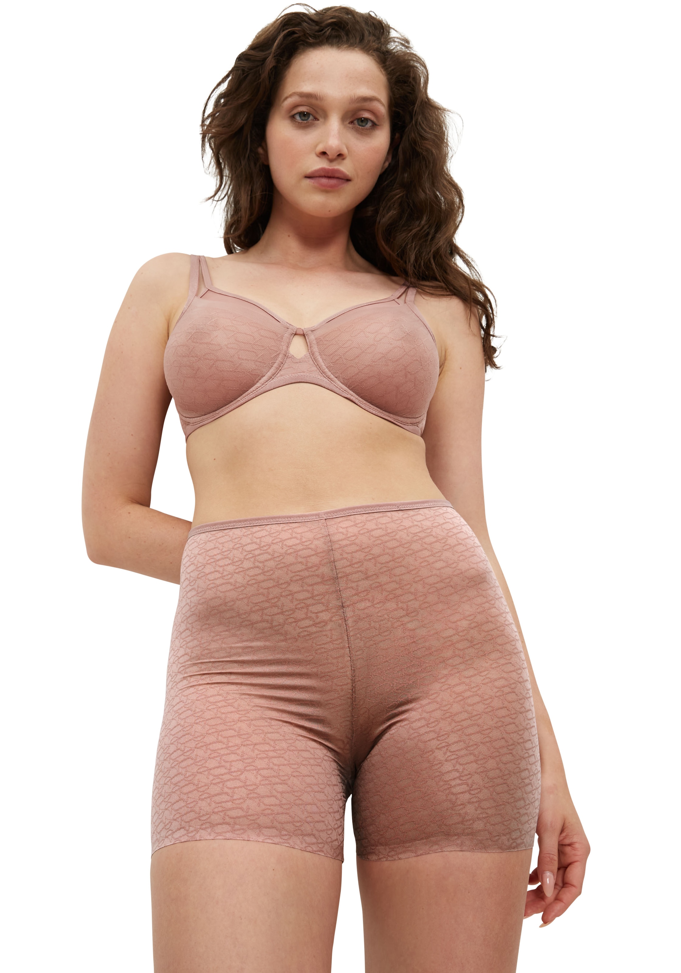 Triumph Lange Unterhose »Signature Sheer«, weich, extra dünner Bund, elastisch, Monogramm-Design