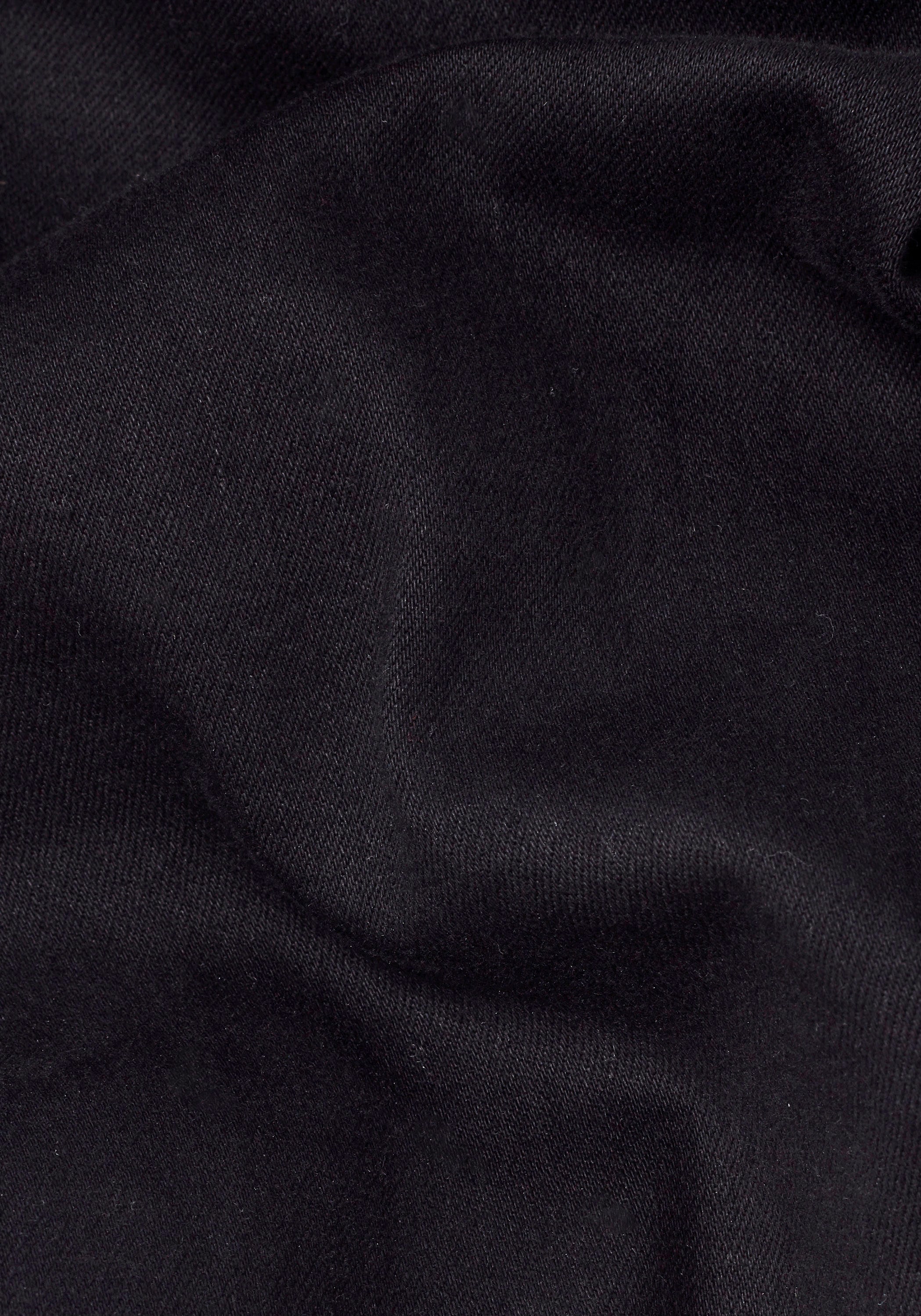 G-STAR Straight-Jeans »Noxer Straight«, mit Reißverschlusstasche über der Gesäßtasche hinten