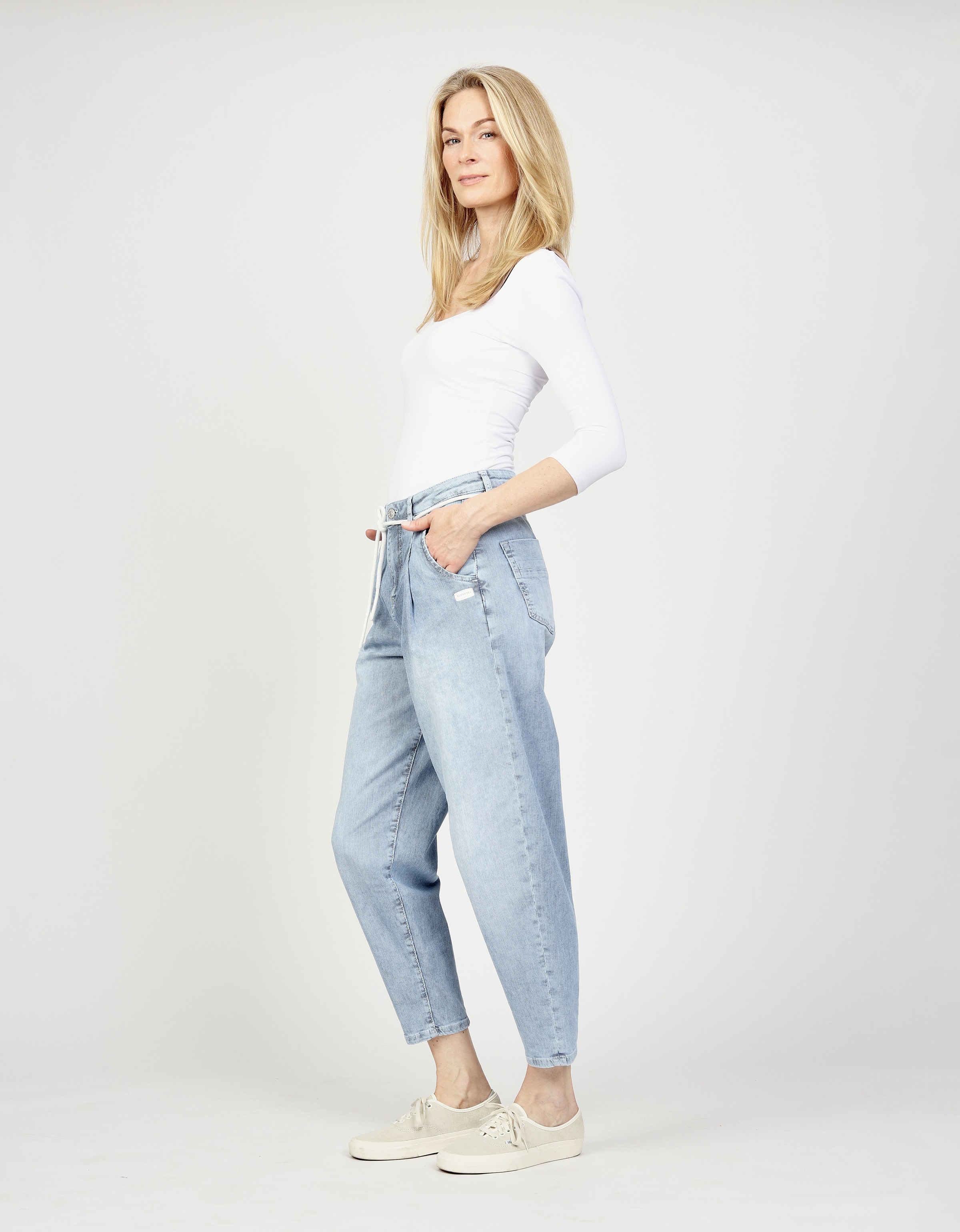 GANG Ankle-Jeans »94SILVIA JOGGER«, im Ballon-Fit, lässig-weiter O-Shape
