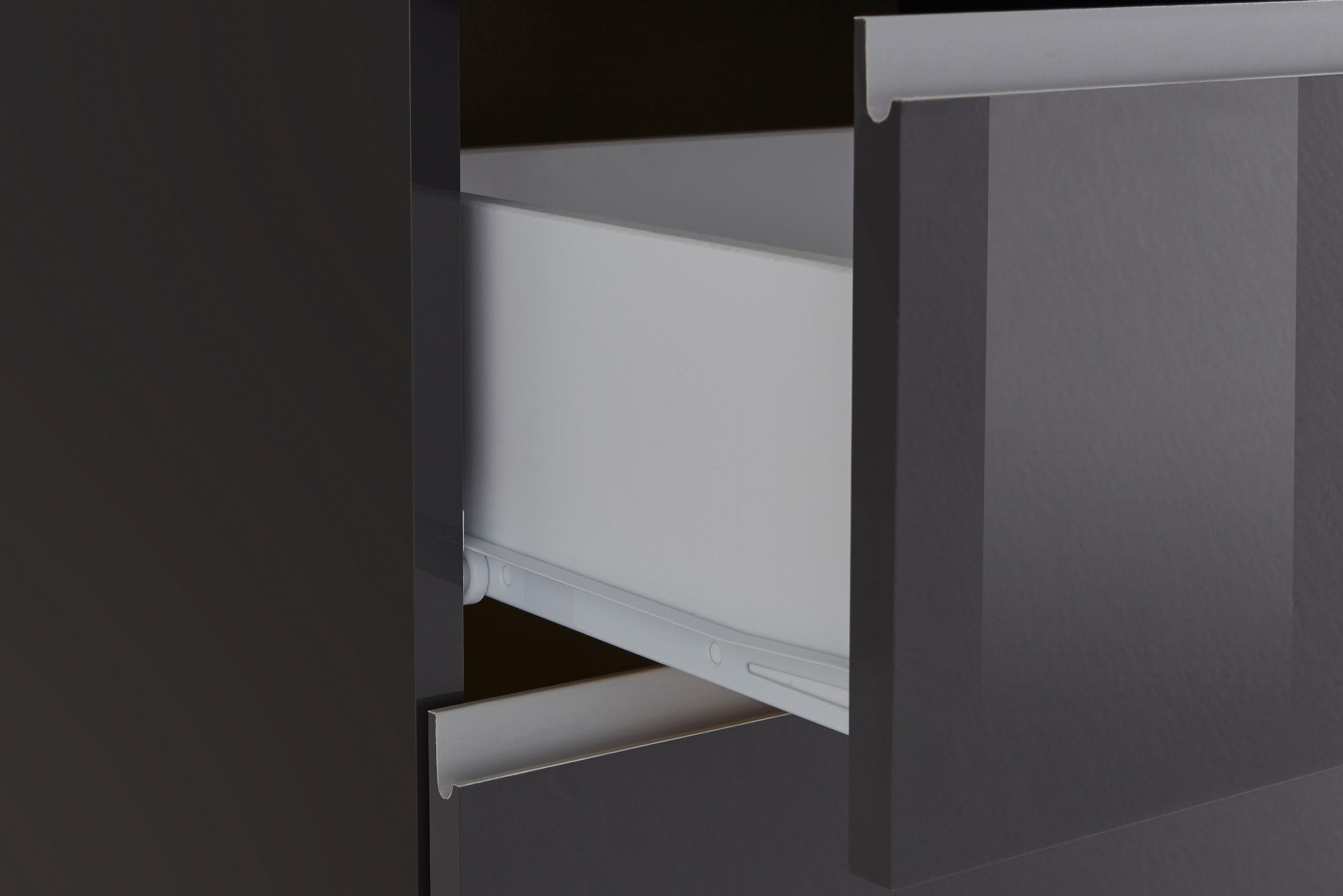 INOSIGN Nachtkommode »Mailand«, Höhe 66 cm