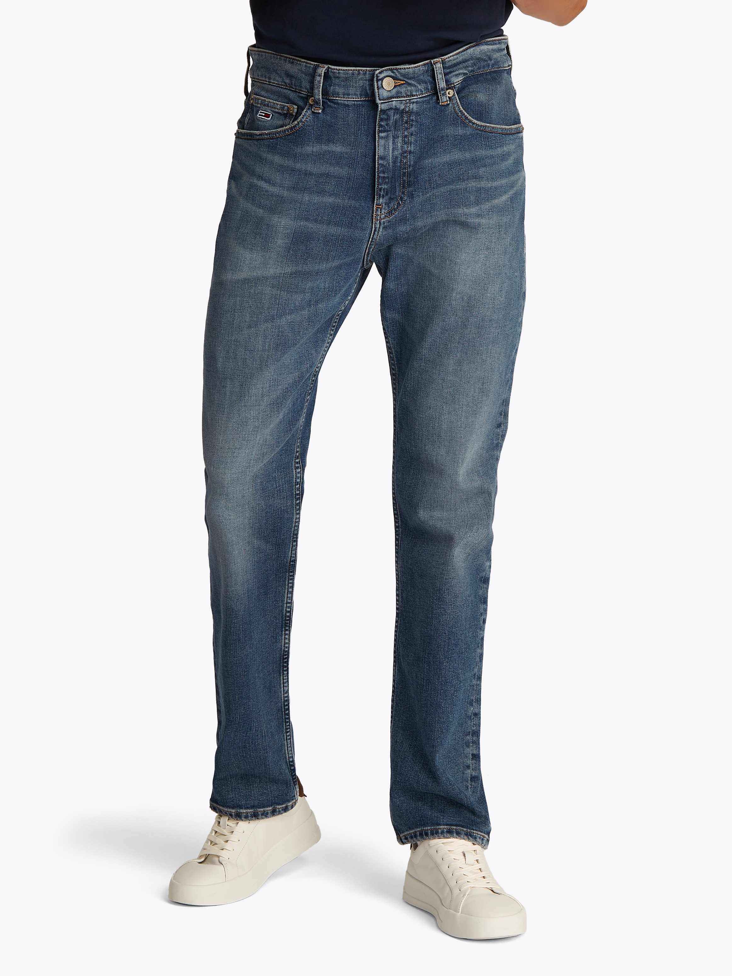 Tommy Jeans Slim-fit-Jeans »Ryan Regular Slim Straight«, Slim‑Straight‑Jeans aus hochwertigem Denim regulärer Leibhöhe