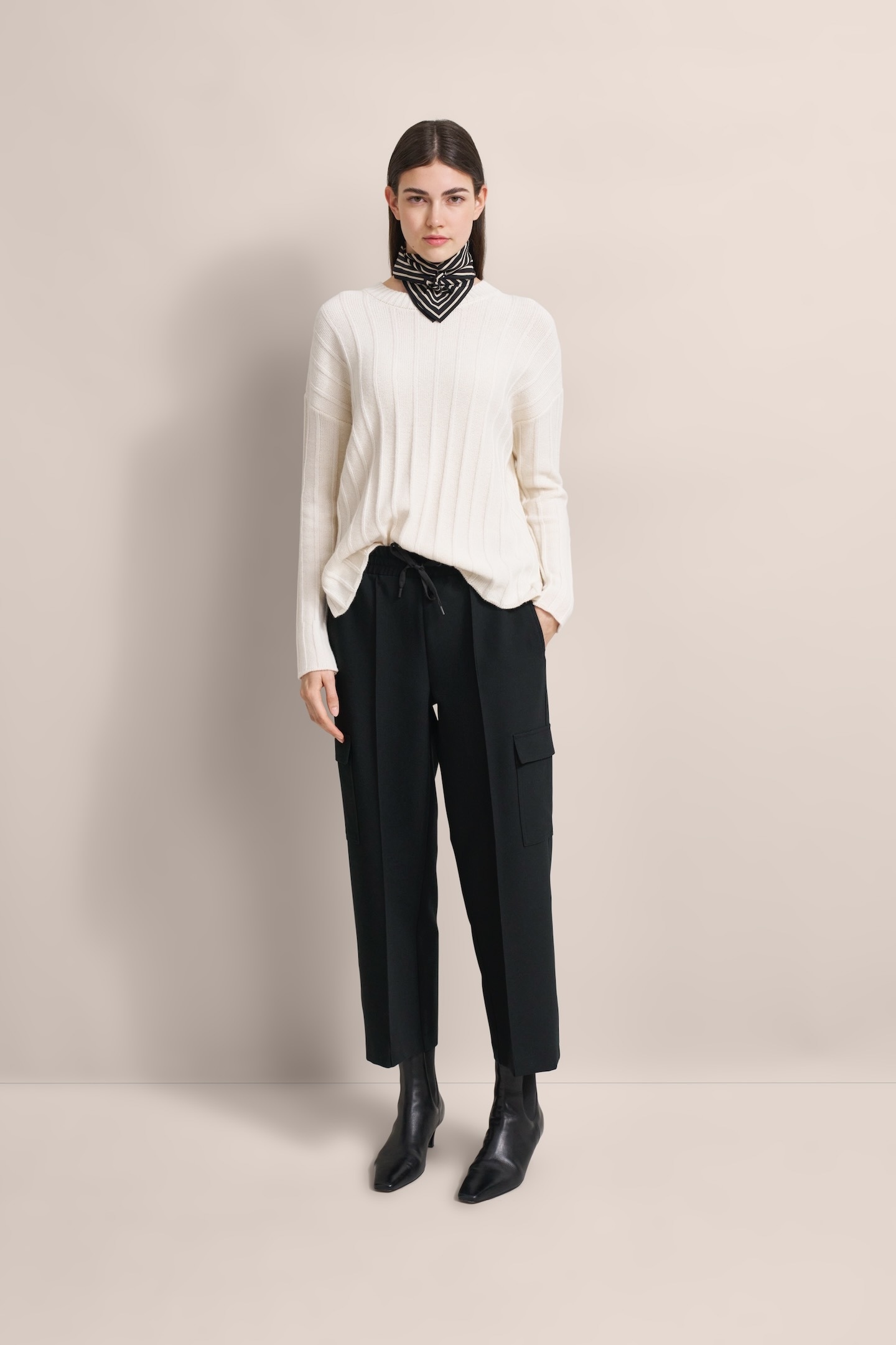 bugatti Stoffhose  mit Cargotaschen