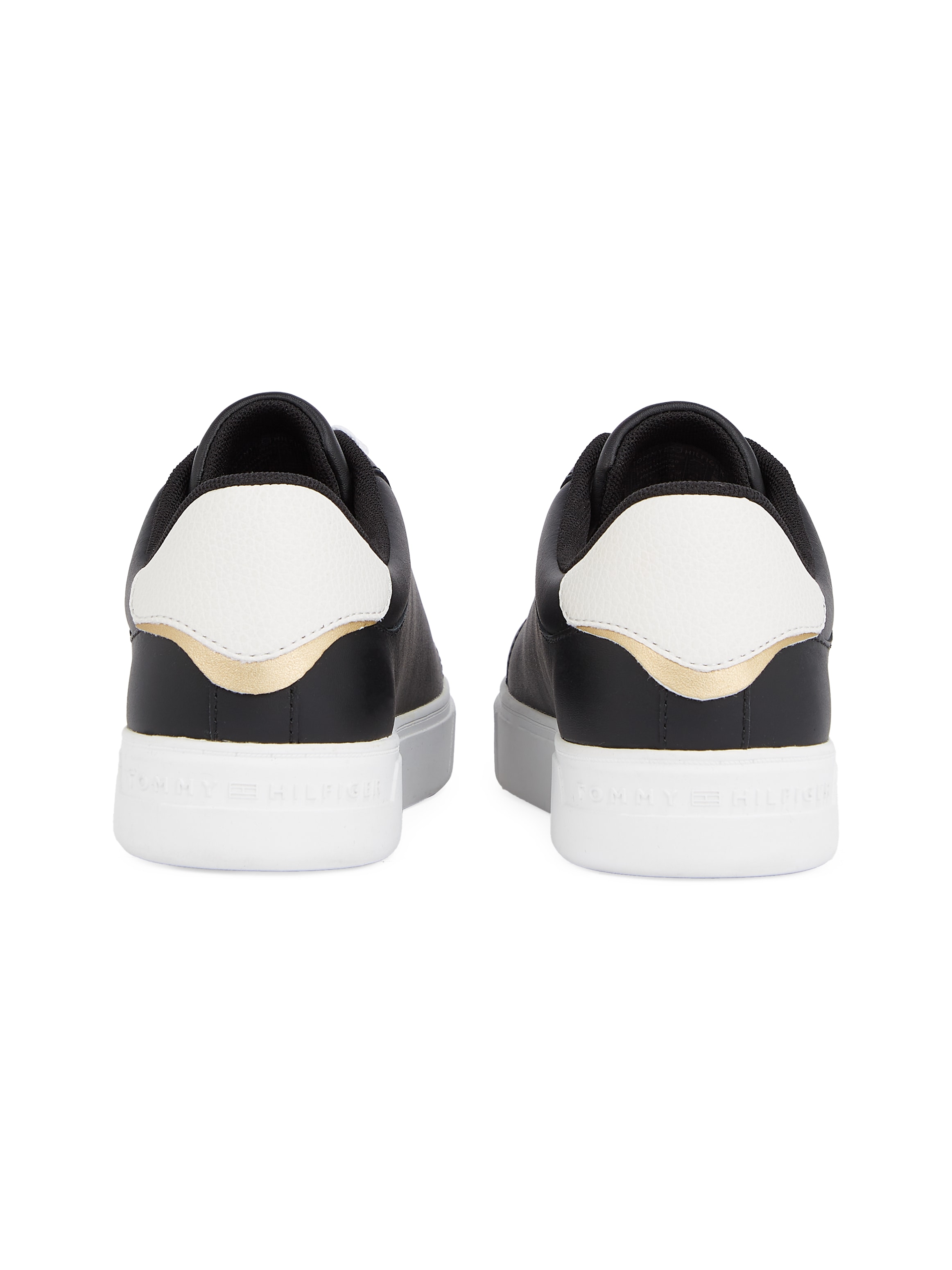 Tommy Hilfiger Plateausneaker »ESSENTIAL COURT SNEAKER«, Freizeitschuh, Halbschuh, Schnürschuh mit Logoschriftzug