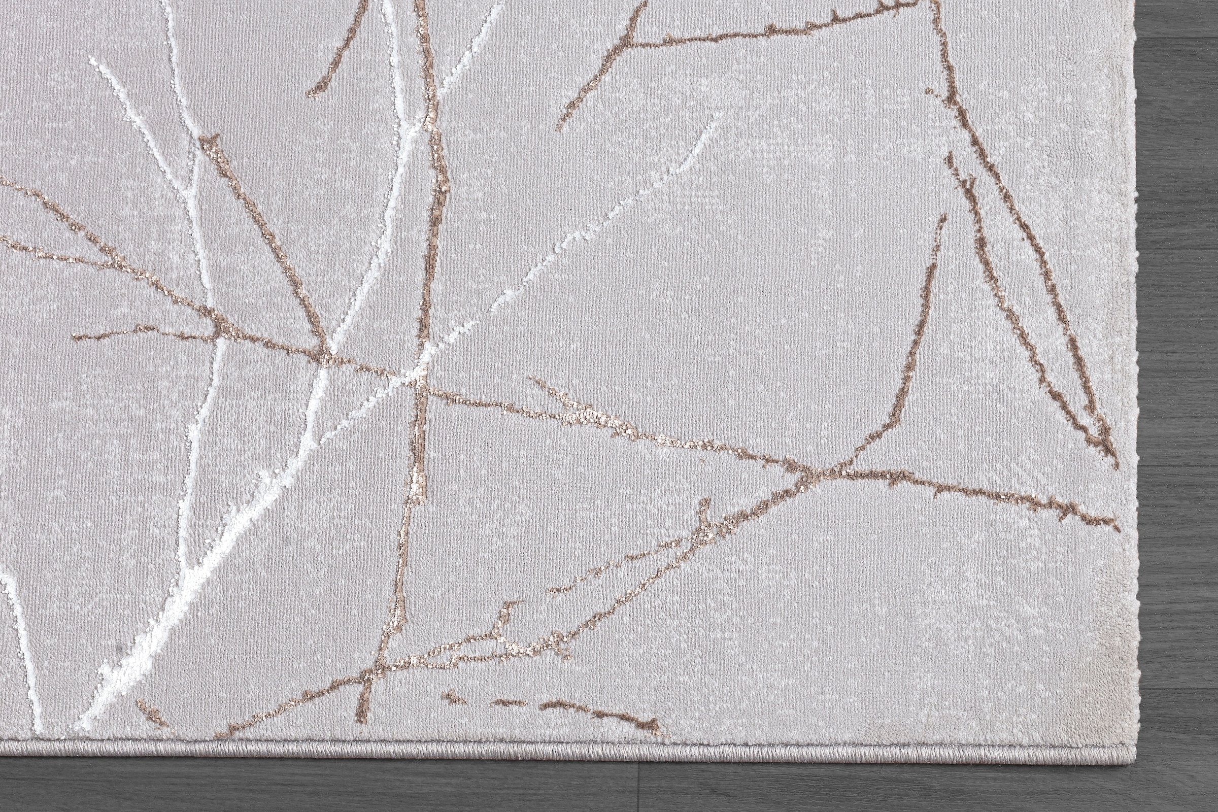 the carpet Teppich »Mila«, rund, 8 mm Höhe, moderner Wohnzimmer Teppich elegant glänzender Flor