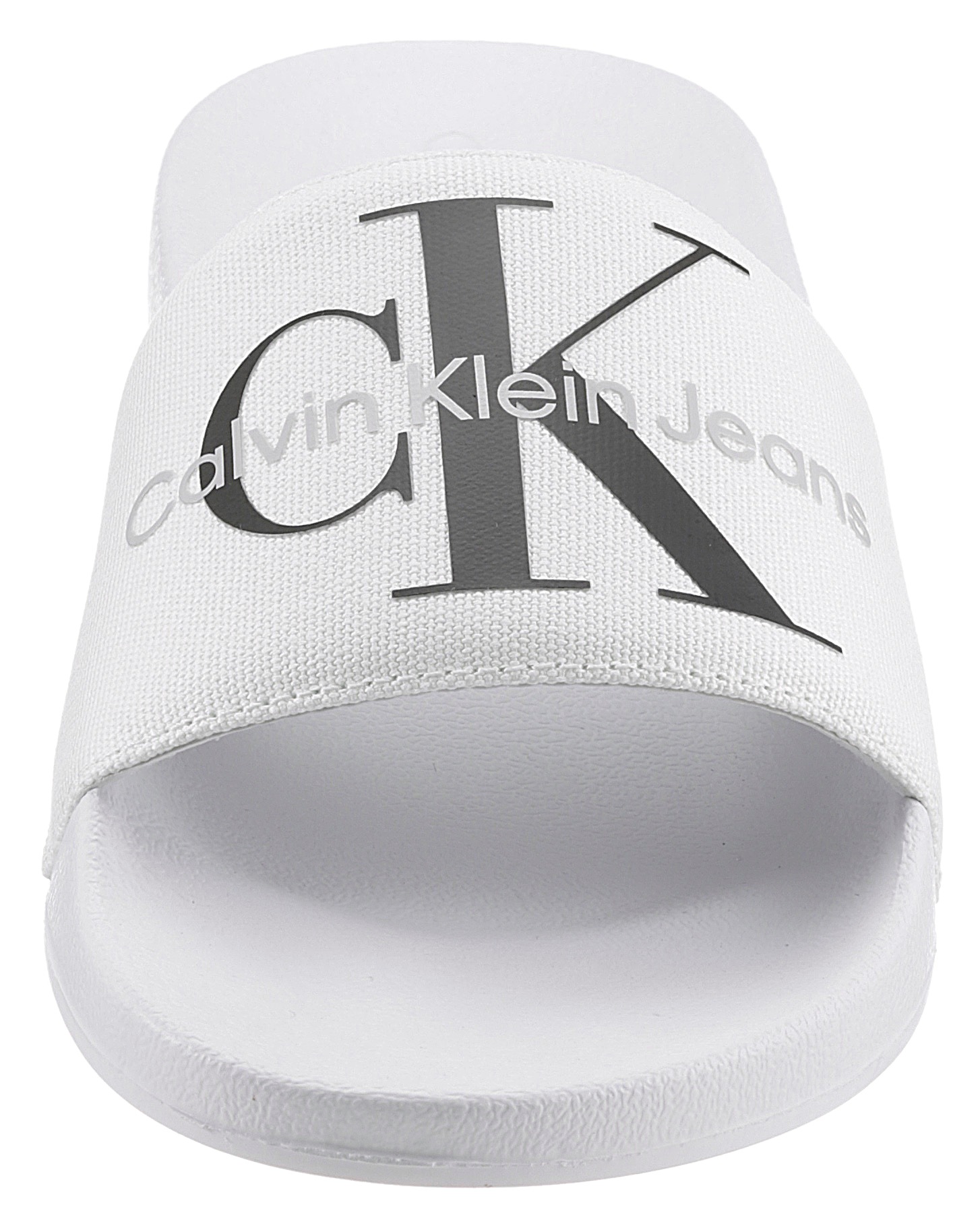 Calvin Klein Jeans Pantolette, Sommerschuh, Schlappen, Poolslides, mit auffälligem Logo, E-Weite