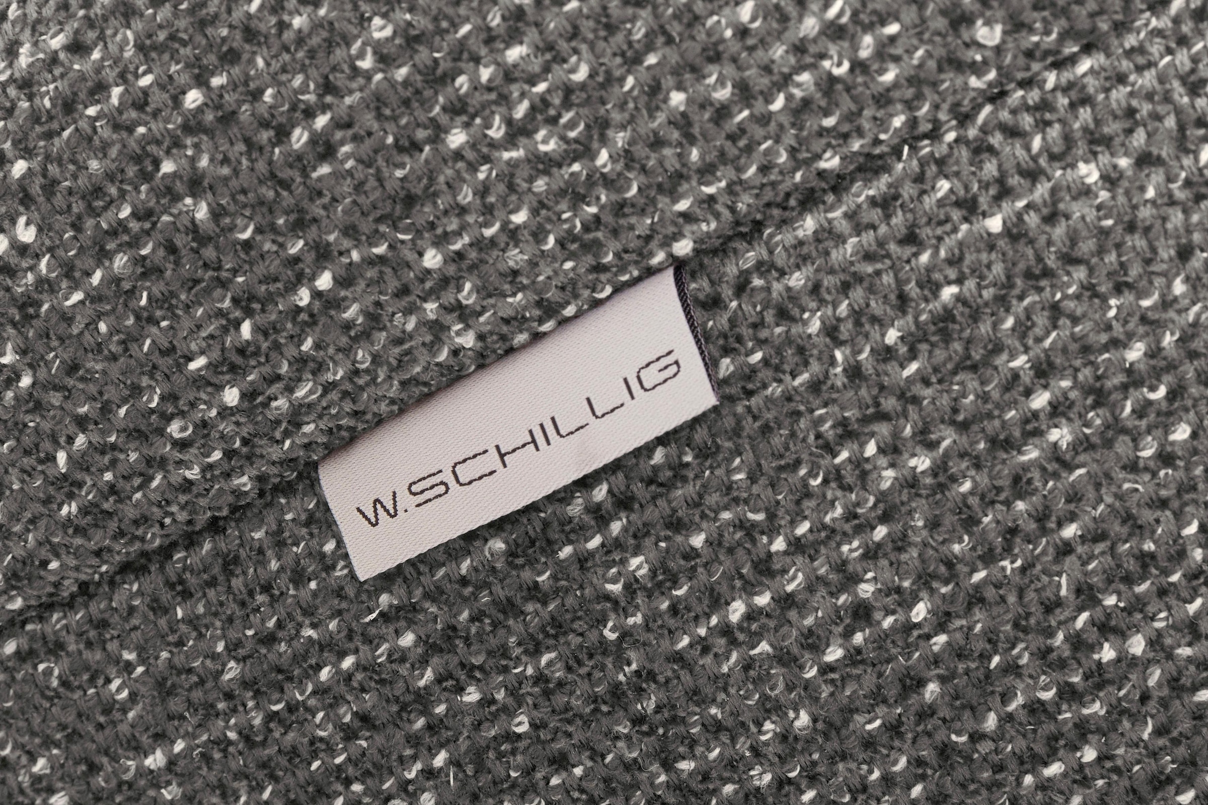 W.SCHILLIG Ecksofa »finn, Designsofa mit tollem Sitzkomfort, bequem, L-Form«, German Design Award 2016, Fußgestell Nussbaum natur, Breite 281 cm