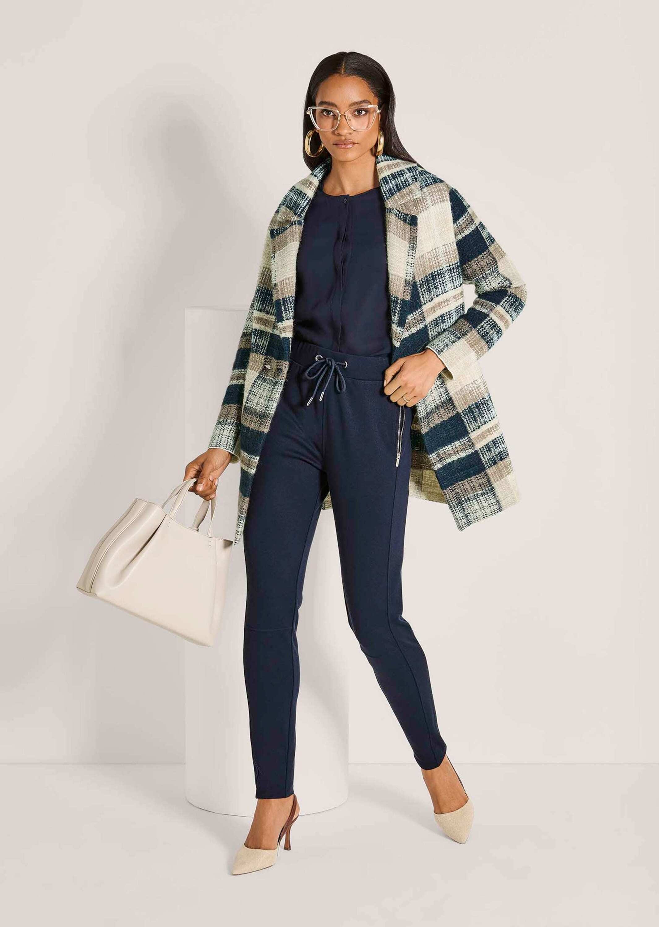 MADELEINE Strickjacke »Strickjacke Dünner Mantel aus italienischem Garn«