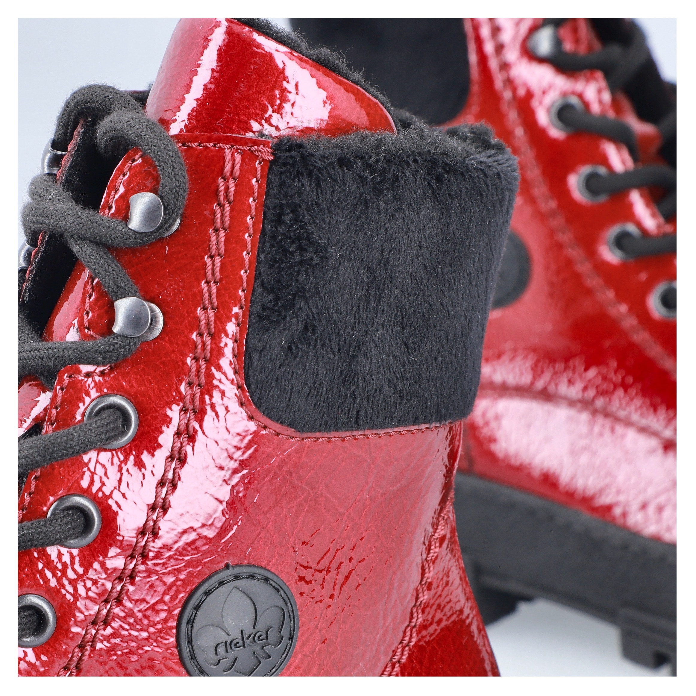 Rieker Winterstiefelette  Plateauboots, Winterboots mit Innenreißverschluss, bequeme Form