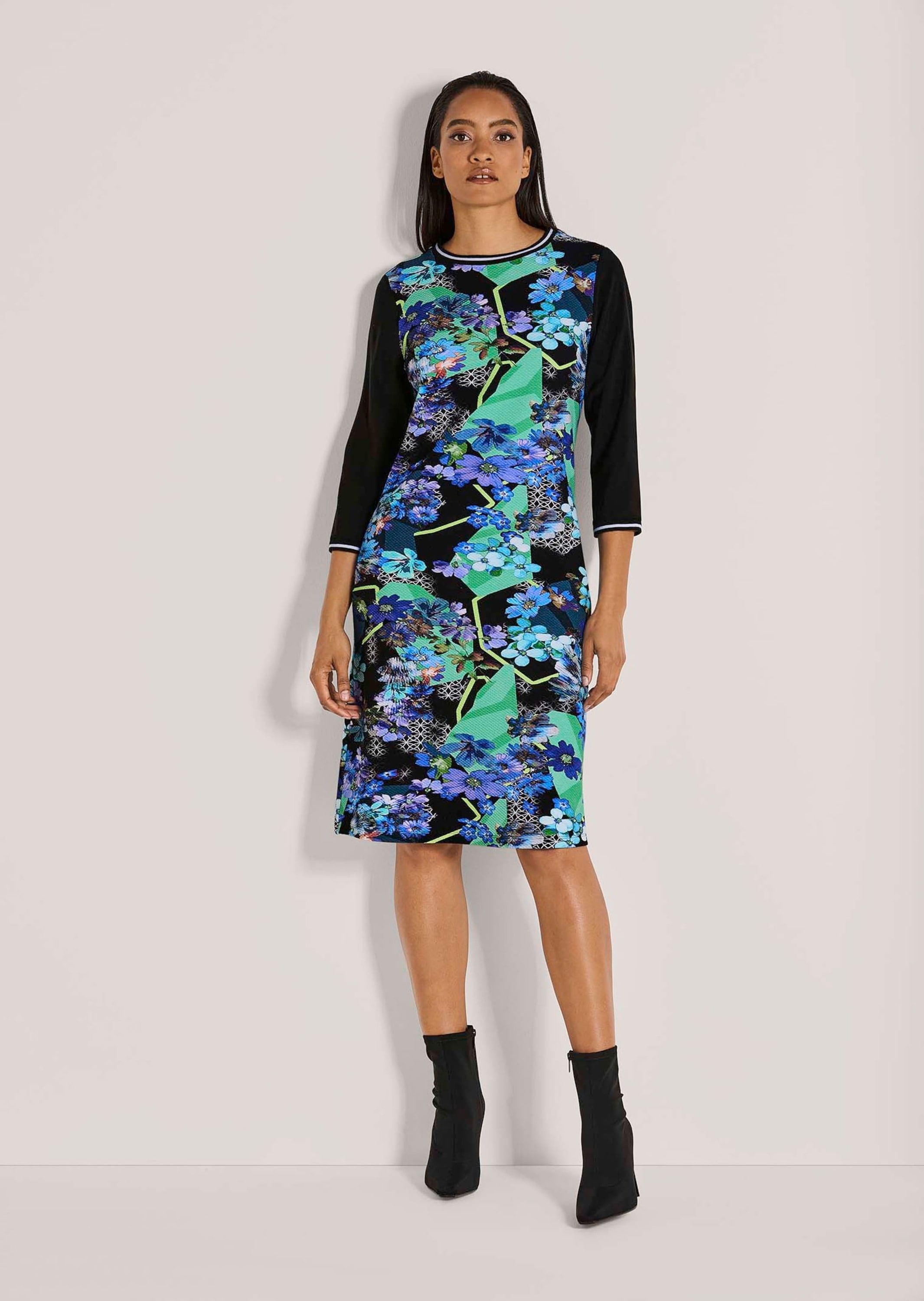 MADELEINE Sommerkleid »Kleid Farbenfrohes Jersey-Kleid« Kontratsstarke Blende