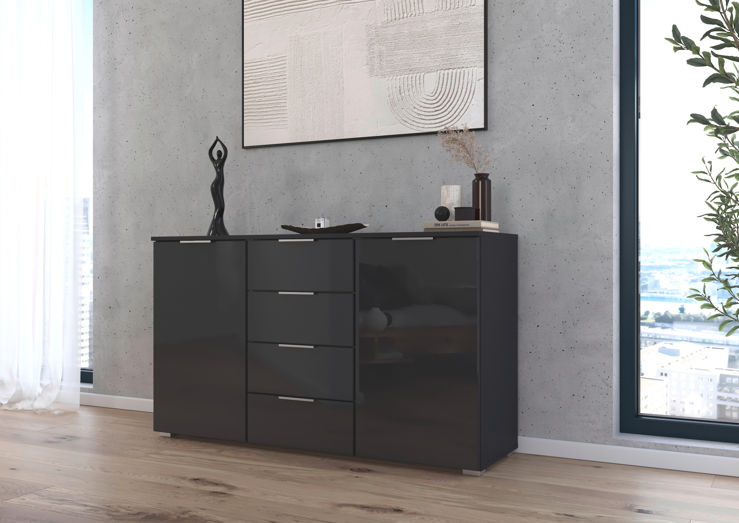 rauch Kombikommode »Sideboard Kombikommode Schubladenkommode AGORDO mit Glasfront«, (in zwei Griff-Farben), mit 4 Schubkästen und 2 Türen sowie Metallgriffen MADE IN GERMANY