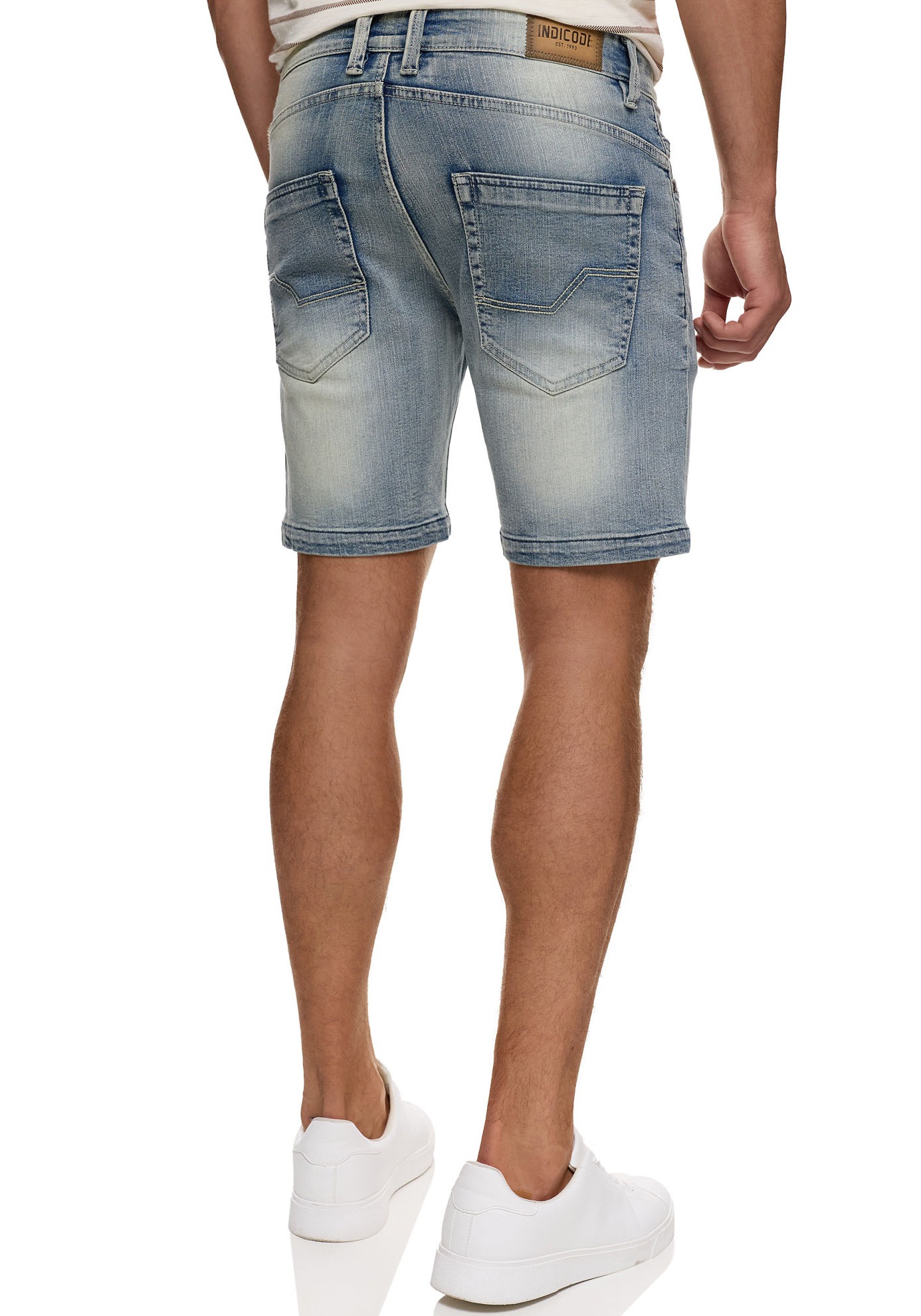 Indicode Shorts »INMacfly«