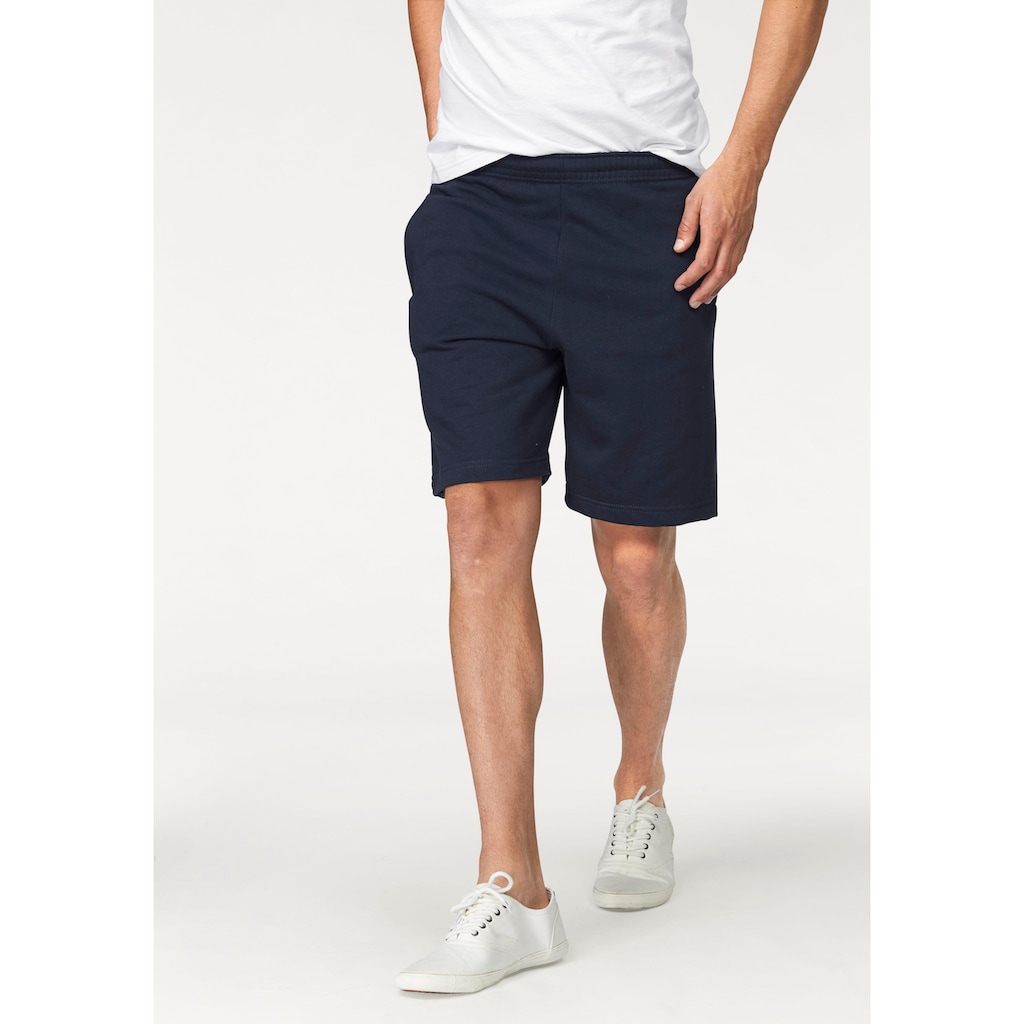 Fruit of the Loom Sweatshorts, in bequemer Form