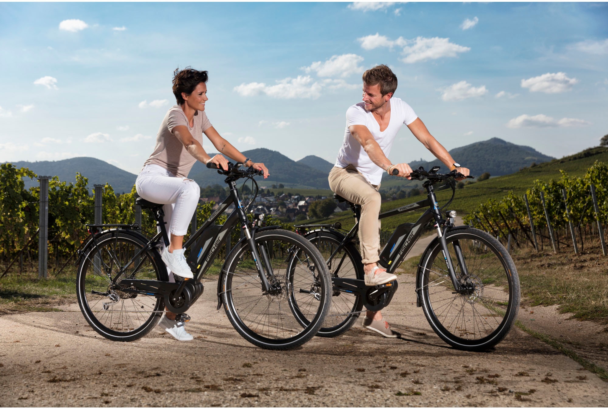 FISCHER Fahrrad E-Bike »VIATOR ETD 1861«, 10 Gang, Shimano, Deore, Mittelmotor 250 W, (mit Faltschloss), Pedelec, Elektrofahrrad für Damen u. Herren