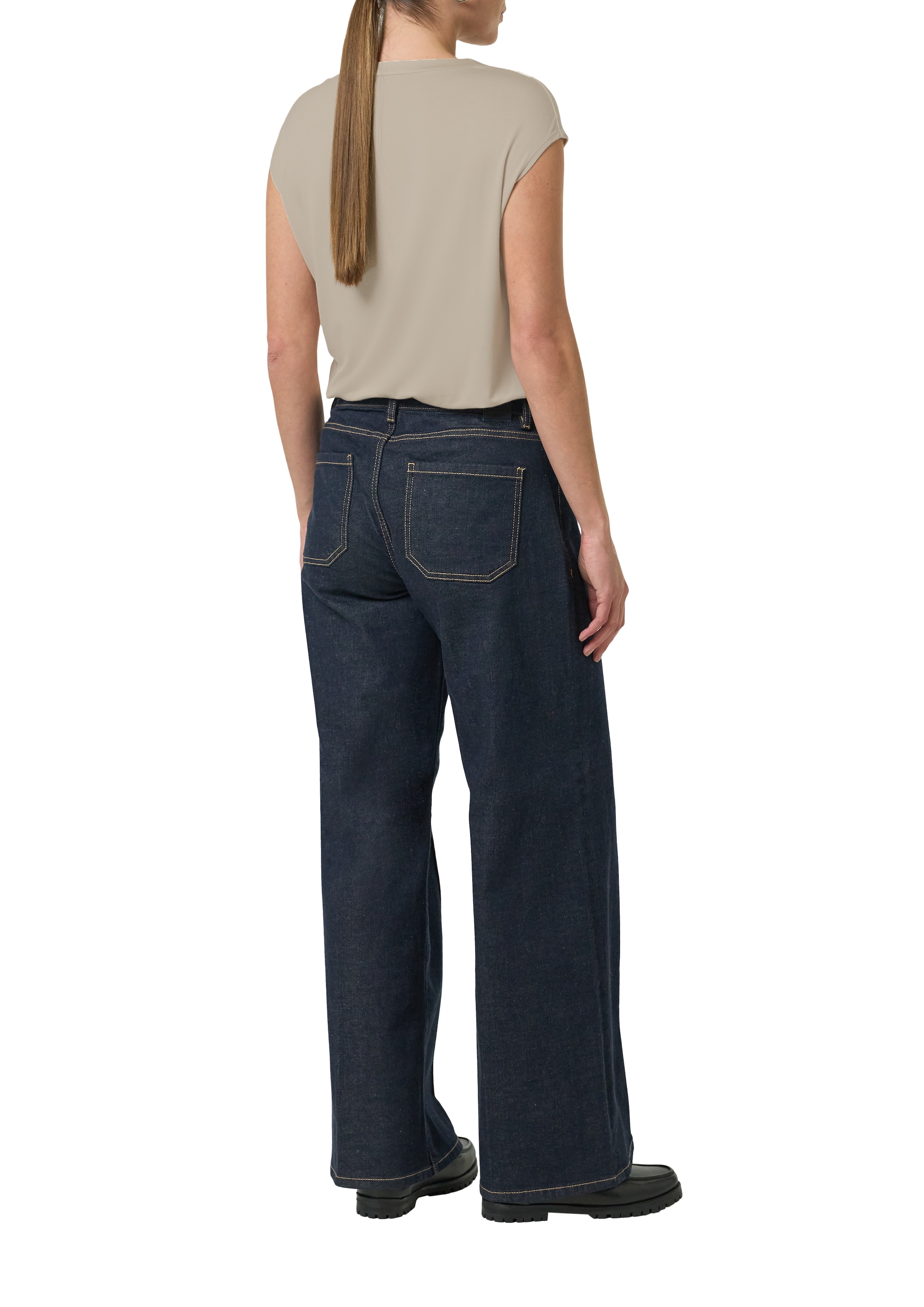 Comma Blusenshirt mit geschlitztem Rundhals, Satin-Optik