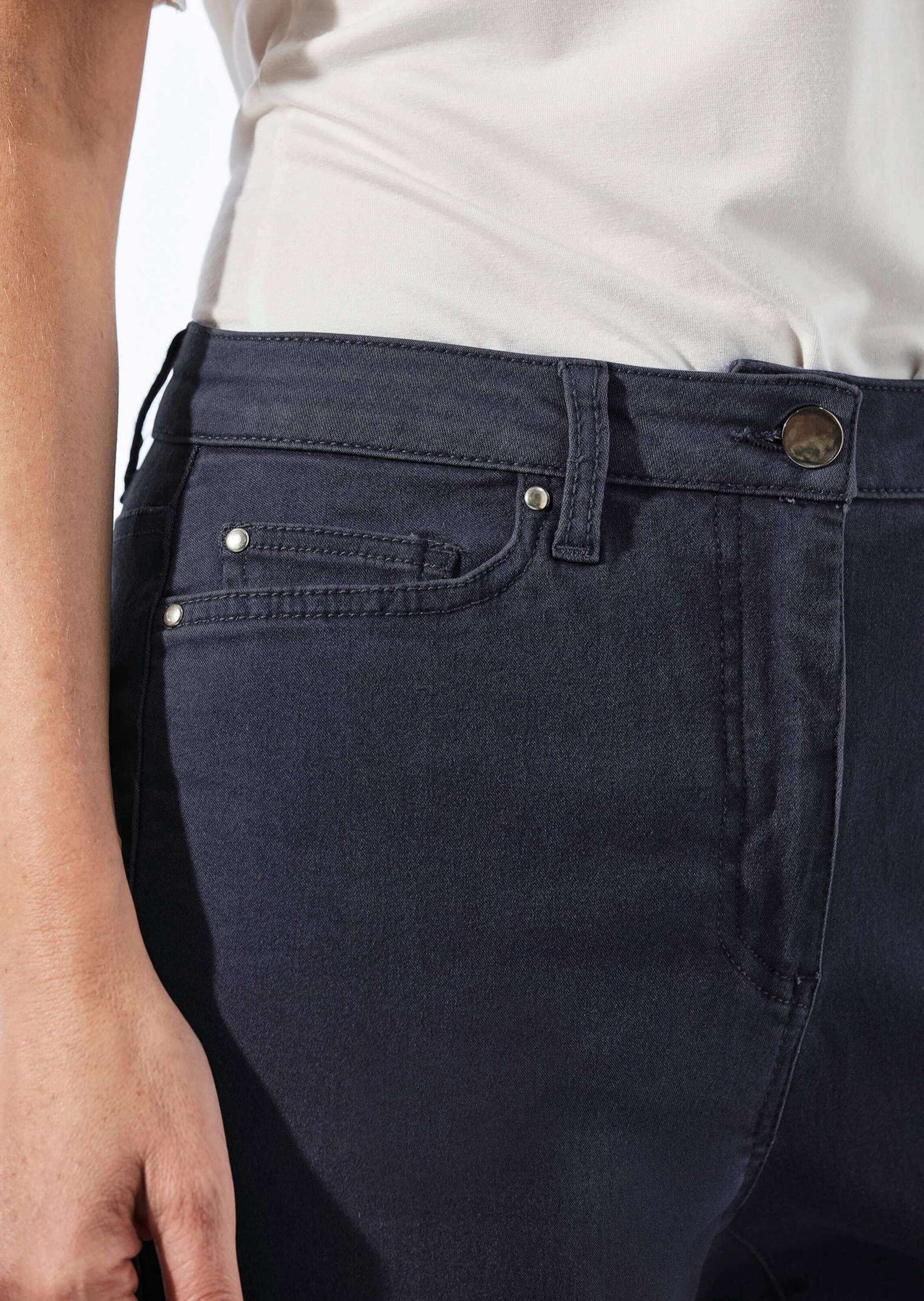 GOLDNER Regular-fit-Jeans »Lange Freizeithose BELLA mit Formbund«