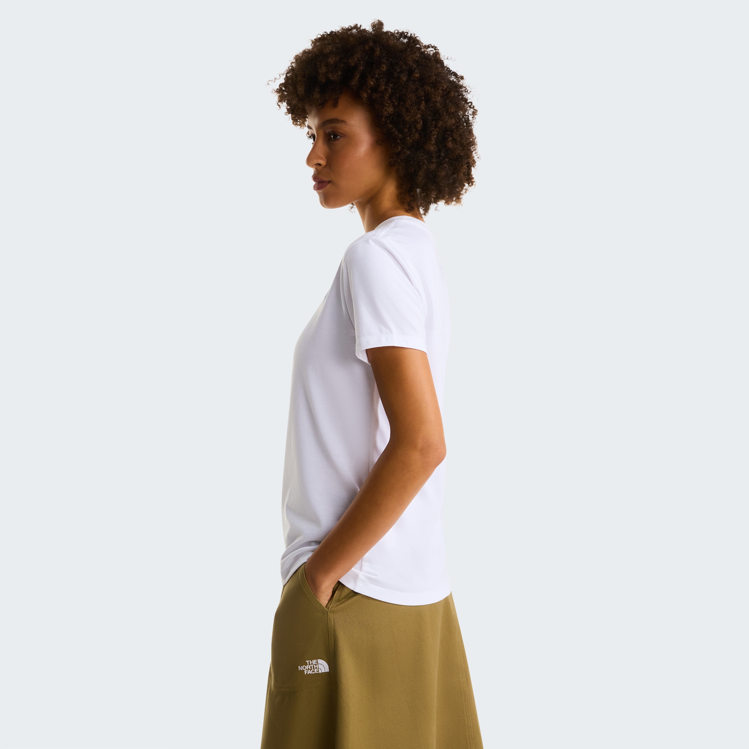 The North Face T-Shirt »W EVOLUTION SIMPLE DOME SLM SHORT SLEEVE« schmaler Schnitt, Kurzarm, für Wandern und Outdoor-Aktivitäten